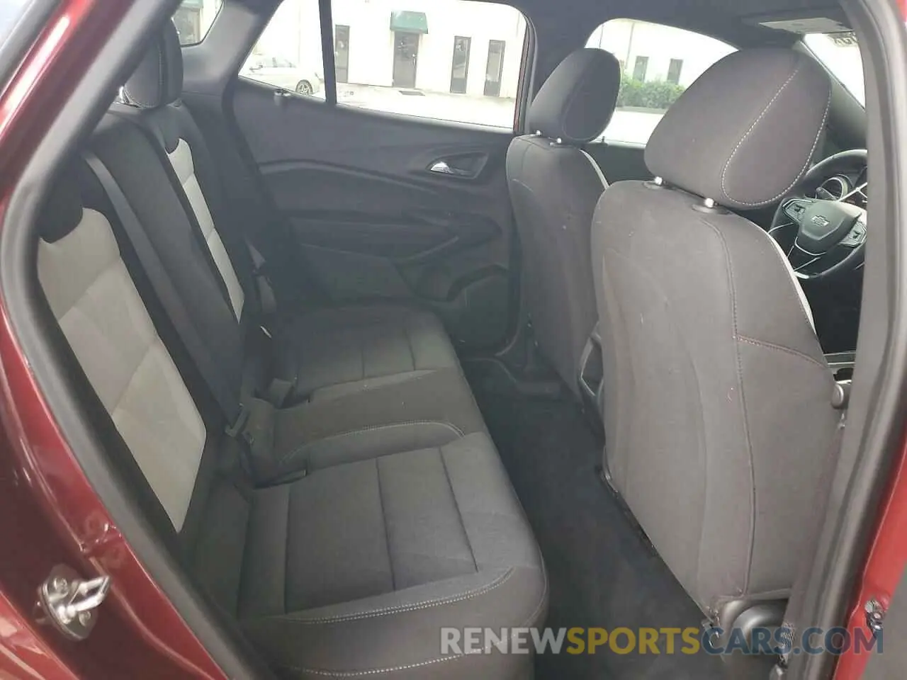 10 Photograph of a damaged car KL77LGEP7SC106710 CHEVROLET TRAX 2025