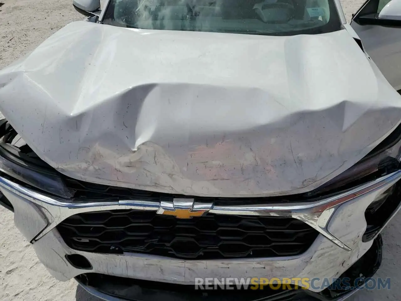 13 Photograph of a damaged car KL77LHEP0SC073605 CHEVROLET TRAX 2025