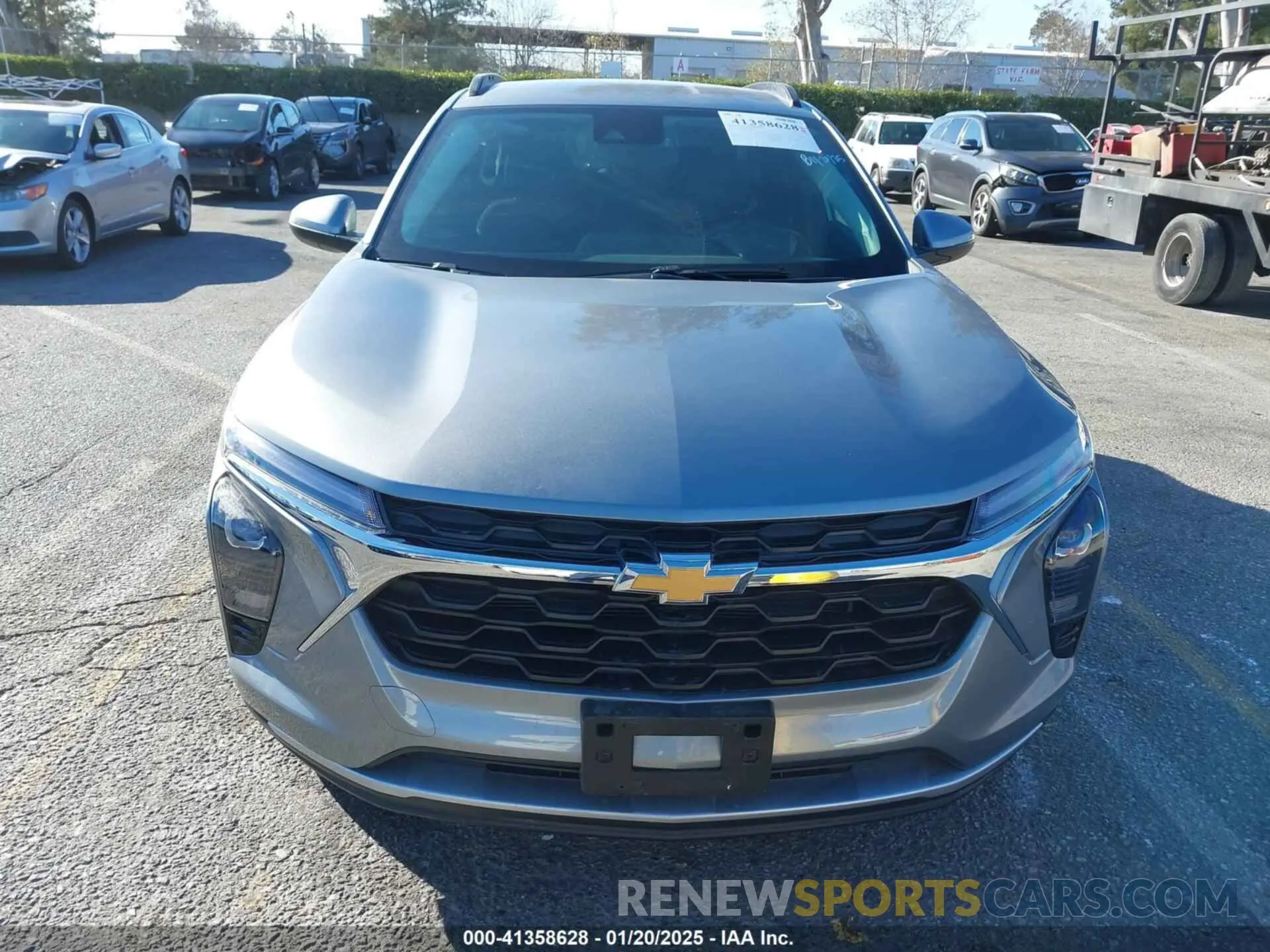 12 Photograph of a damaged car KL77LHEP0SC085401 CHEVROLET TRAX 2025