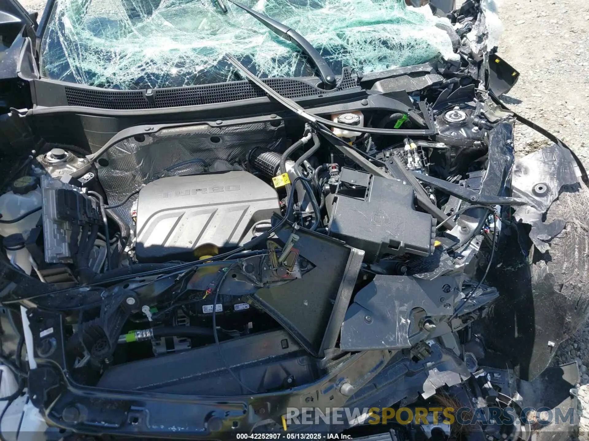 10 Photograph of a damaged car KL77LHEP0SC098598 CHEVROLET TRAX 2025