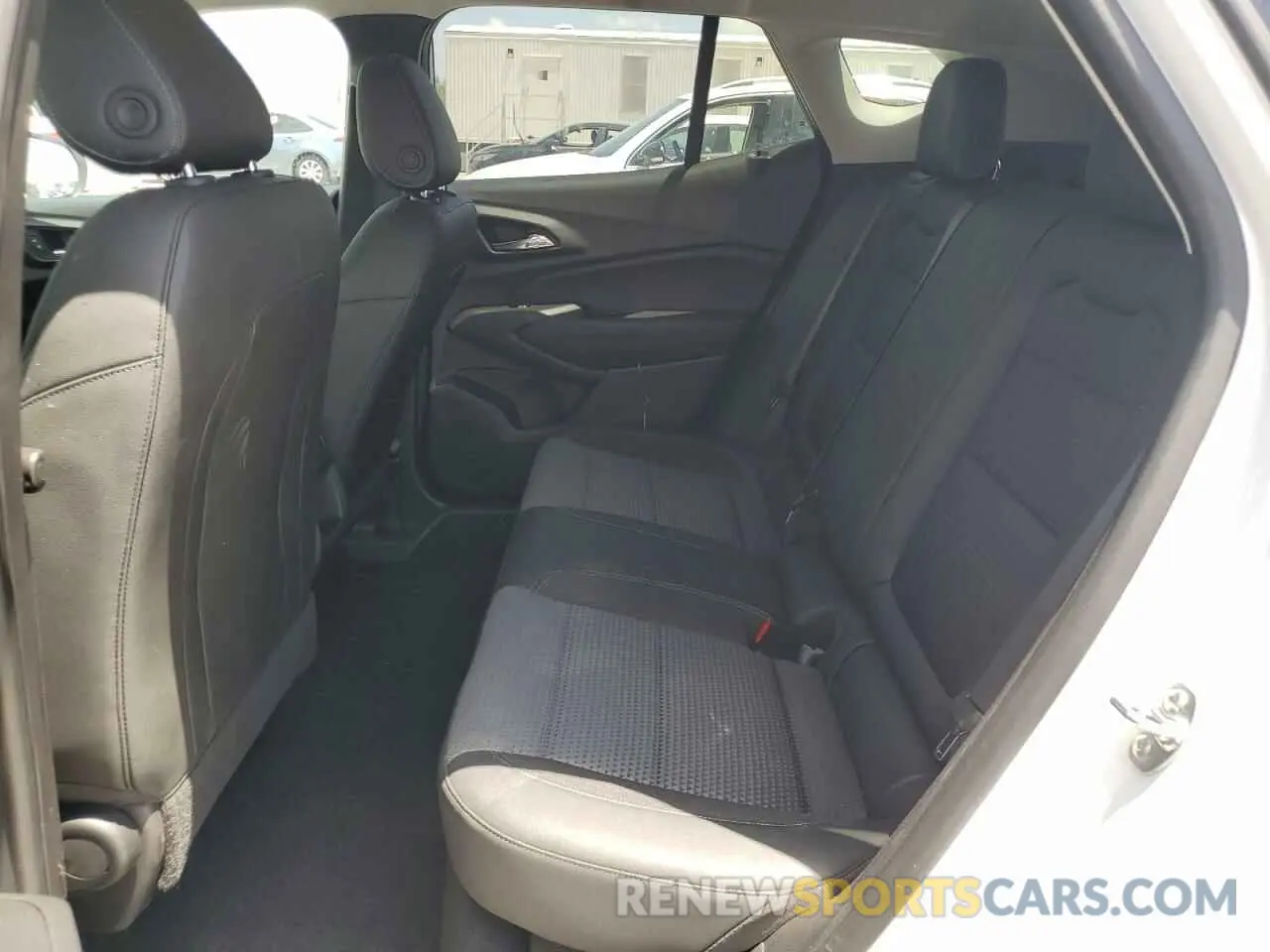 11 Photograph of a damaged car KL77LHEP0SC190939 CHEVROLET TRAX 2025