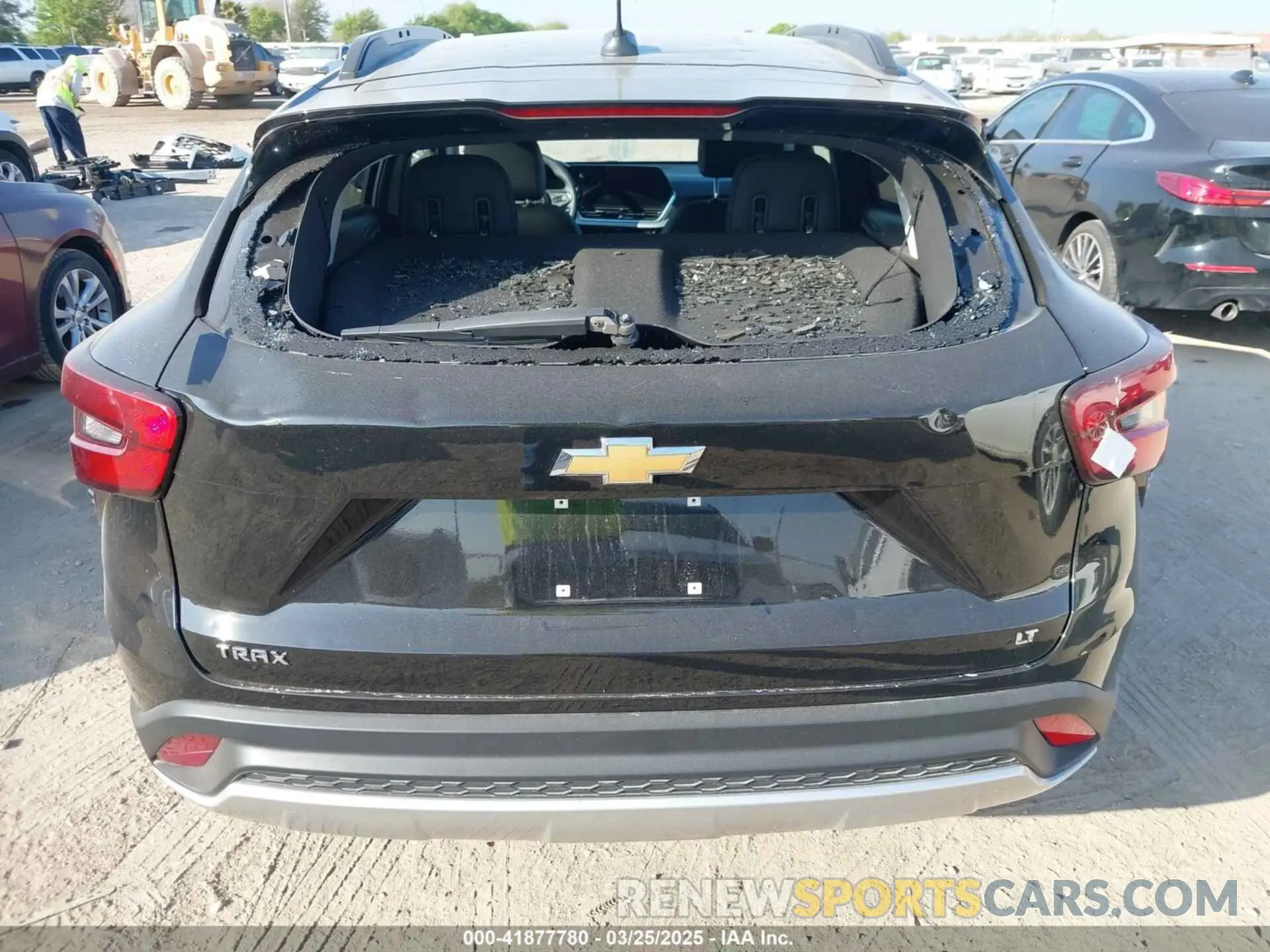 6 Photograph of a damaged car KL77LHEP0SC196451 CHEVROLET TRAX 2025