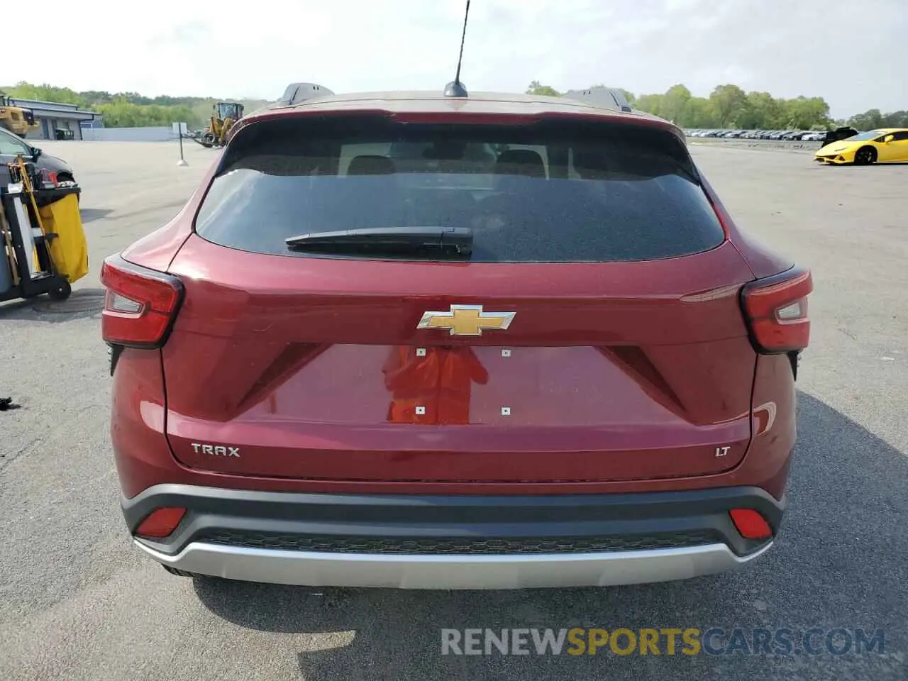 6 Photograph of a damaged car KL77LHEP0SC201860 CHEVROLET TRAX 2025