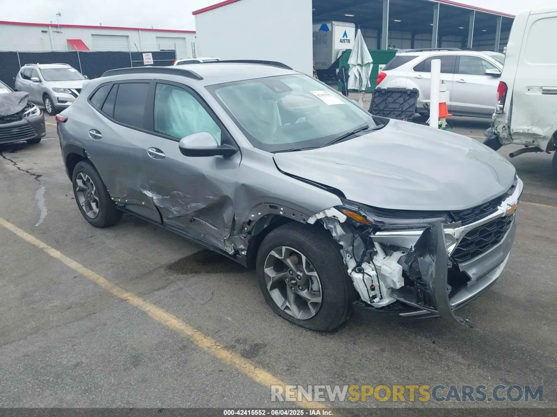 1 Photograph of a damaged car KL77LHEP0SC250668 CHEVROLET TRAX 2025
