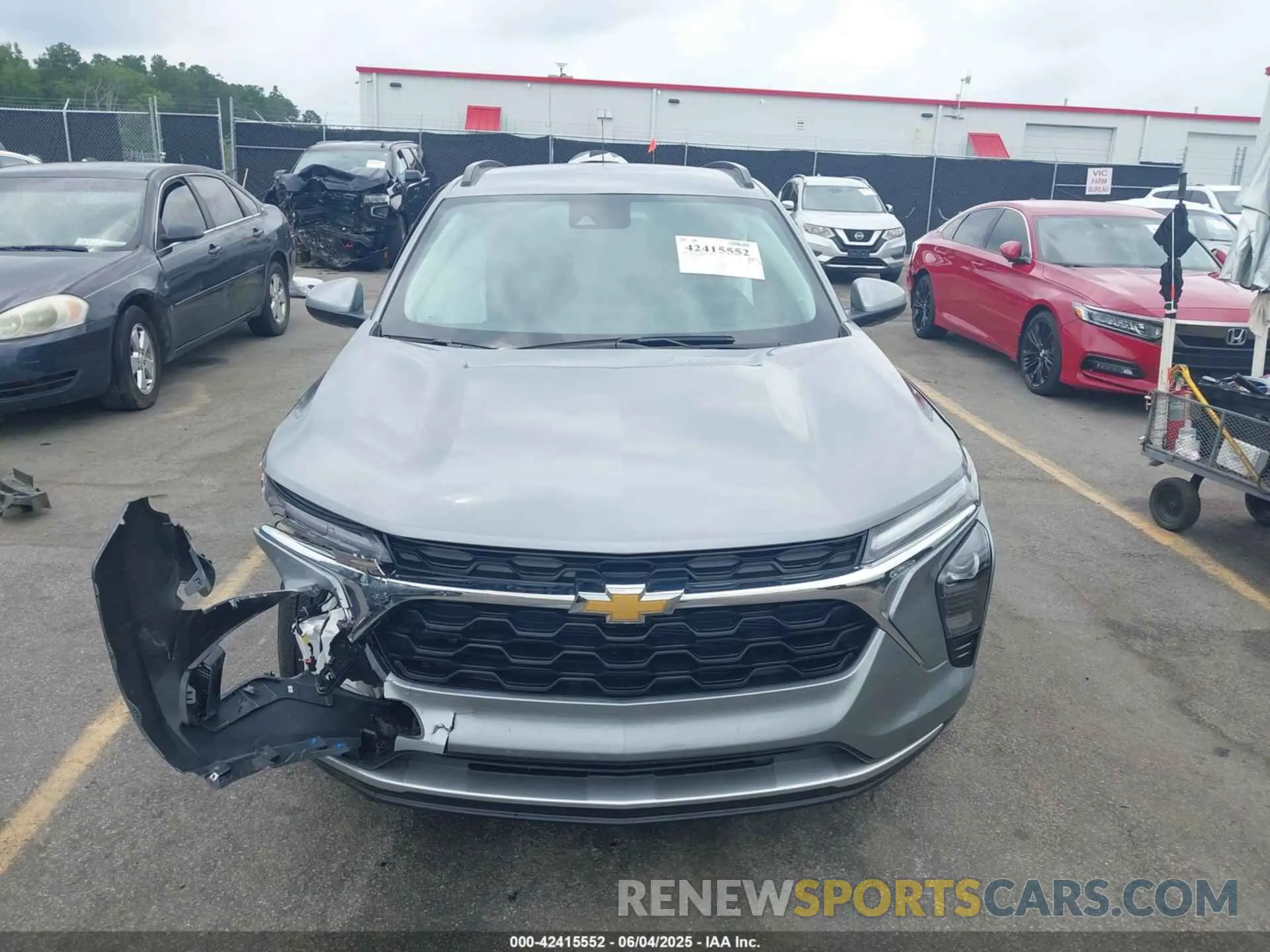 12 Photograph of a damaged car KL77LHEP0SC250668 CHEVROLET TRAX 2025