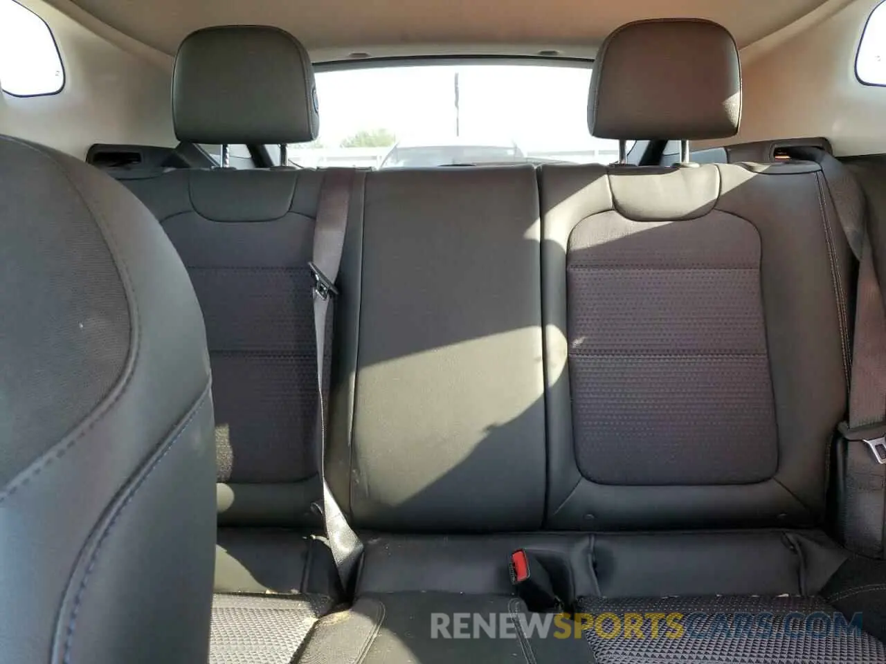 10 Photograph of a damaged car KL77LHEP1SC052181 CHEVROLET TRAX 2025