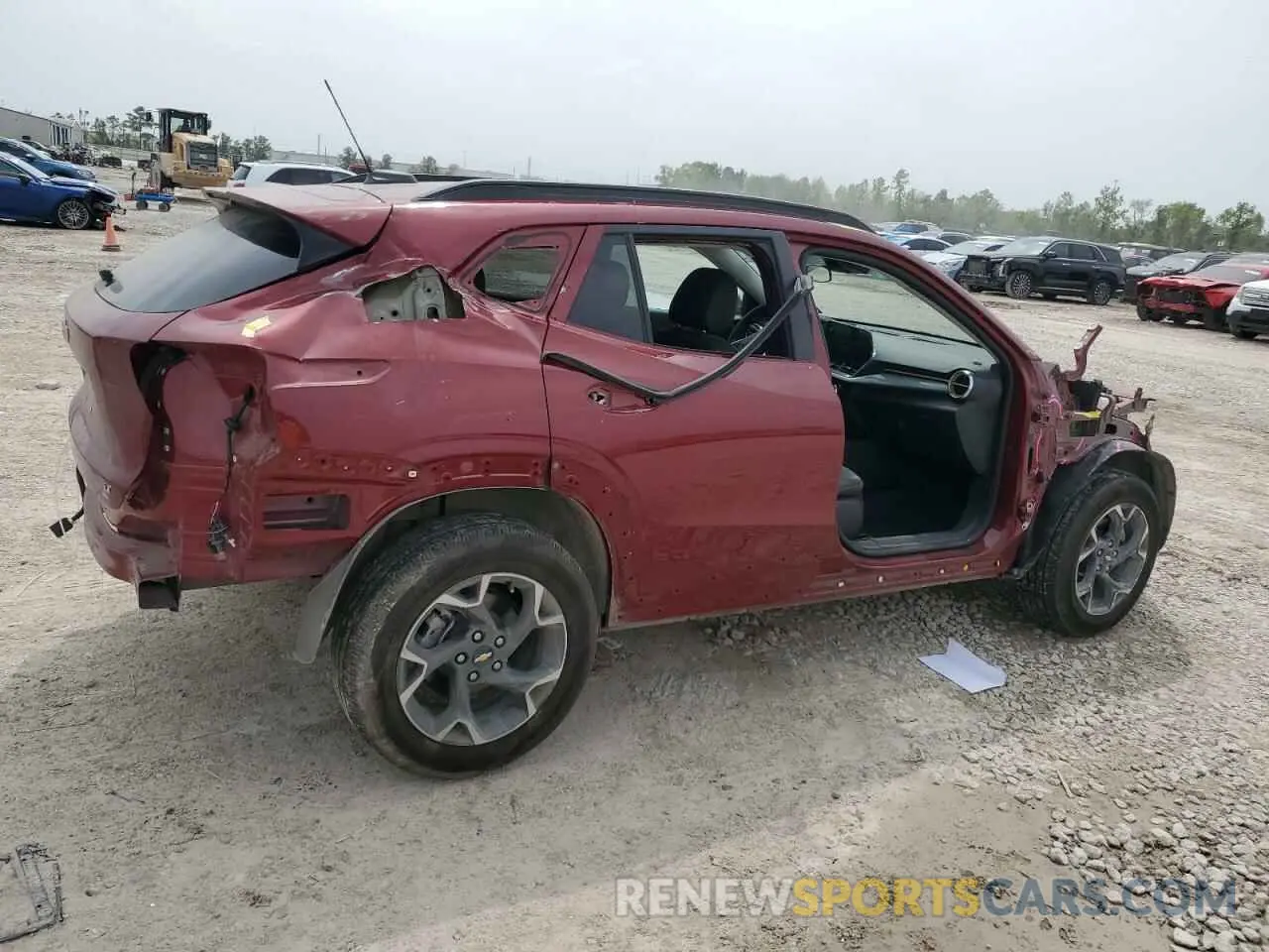 3 Photograph of a damaged car KL77LHEP1SC103128 CHEVROLET TRAX 2025