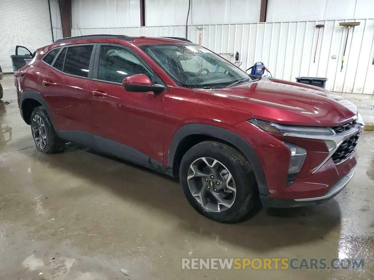 4 Photograph of a damaged car KL77LHEP1SC115361 CHEVROLET TRAX 2025