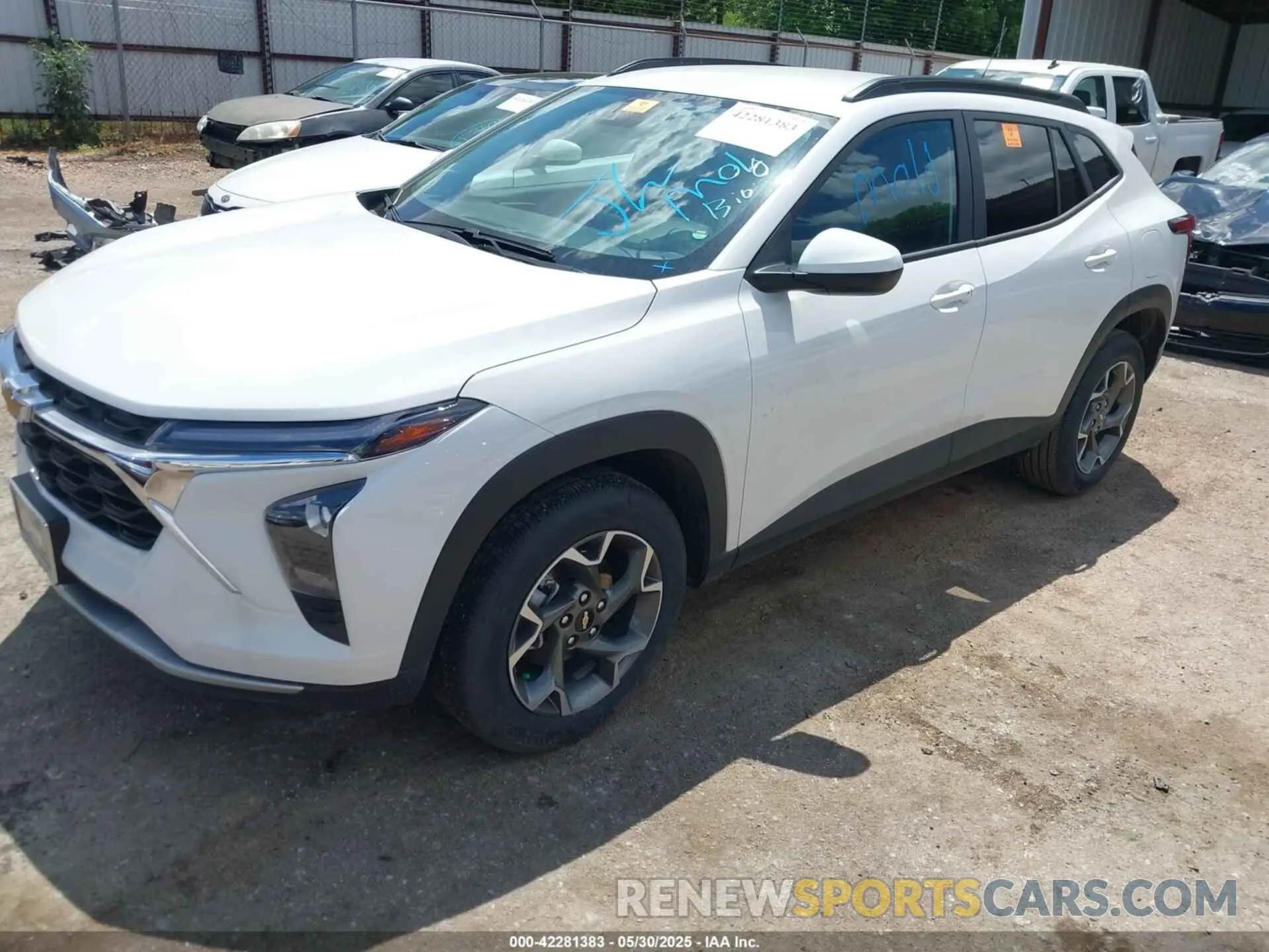 2 Photograph of a damaged car KL77LHEP1SC129261 CHEVROLET TRAX 2025