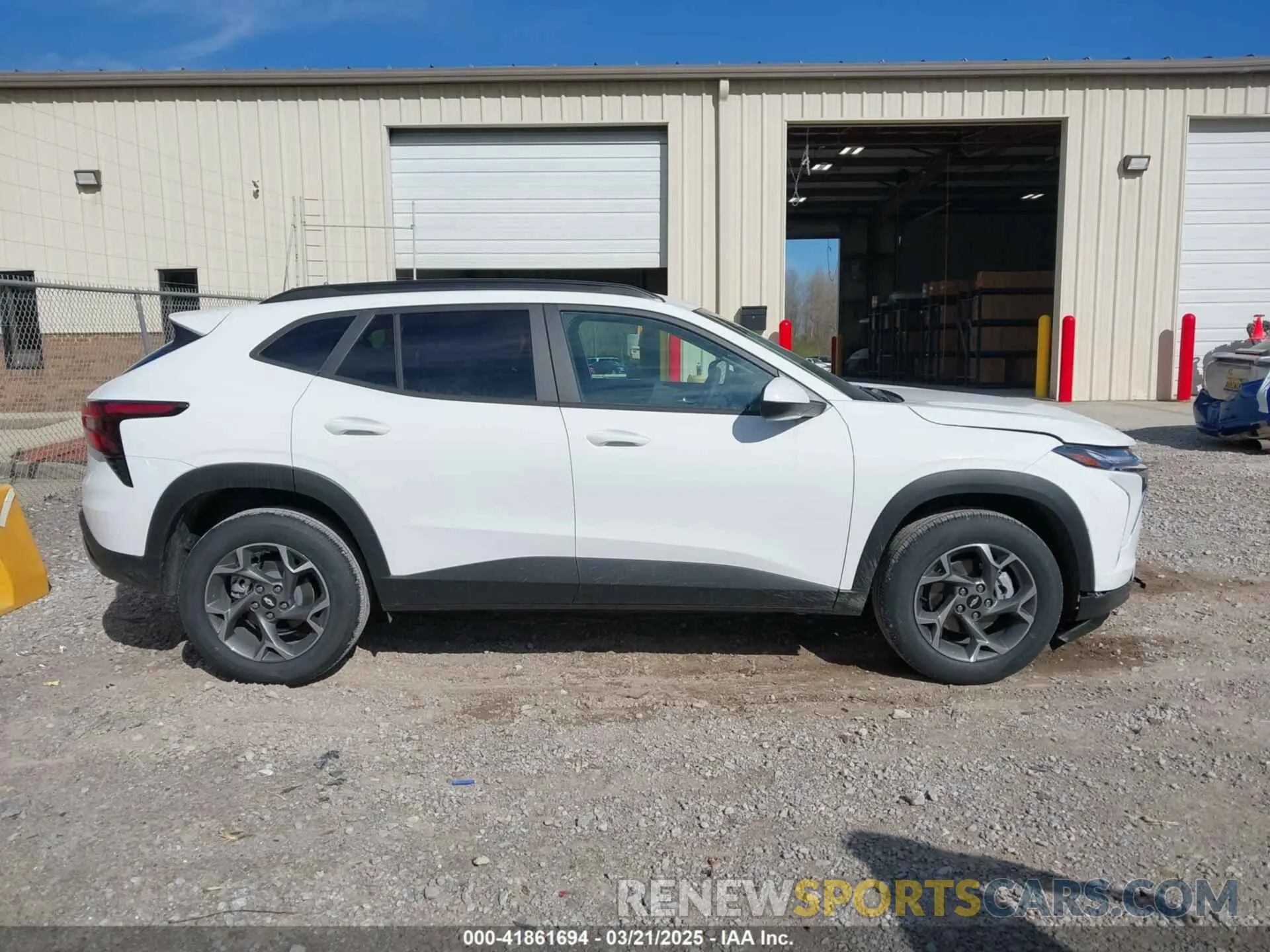 13 Photograph of a damaged car KL77LHEP2SC142830 CHEVROLET TRAX 2025
