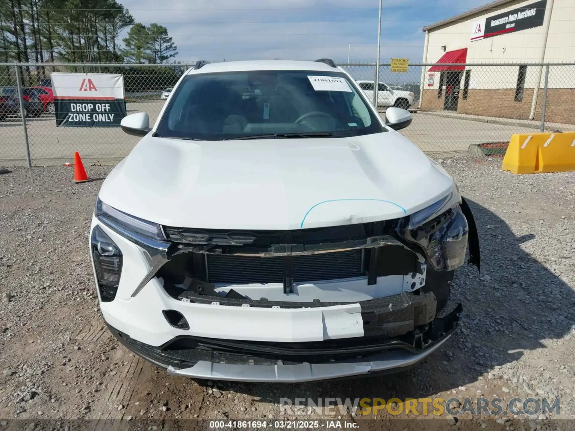 6 Photograph of a damaged car KL77LHEP2SC142830 CHEVROLET TRAX 2025