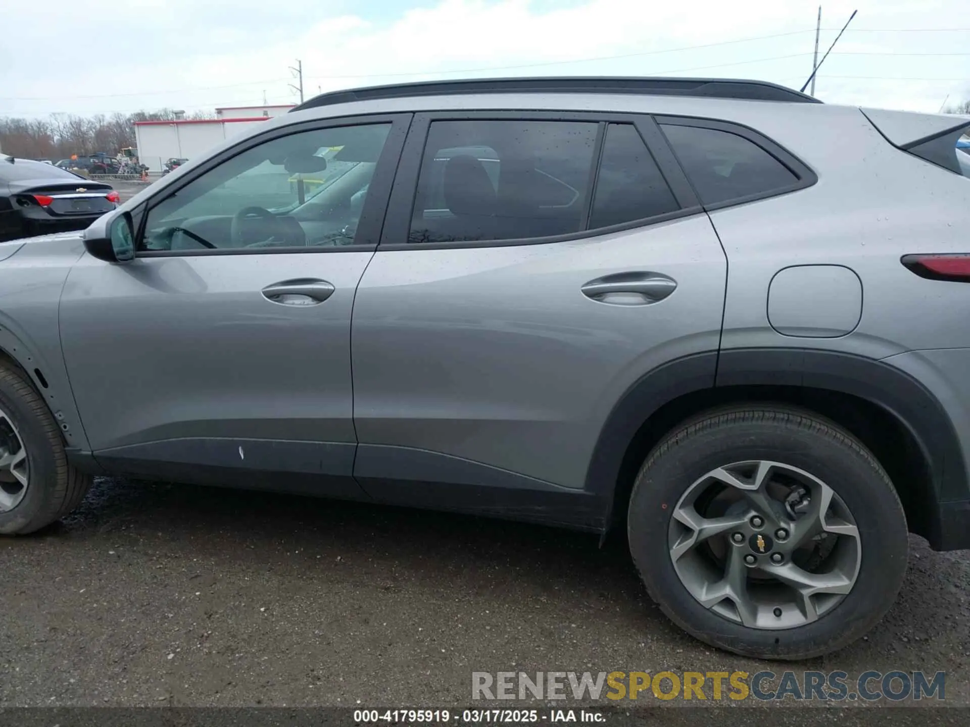 14 Photograph of a damaged car KL77LHEP2SC145792 CHEVROLET TRAX 2025