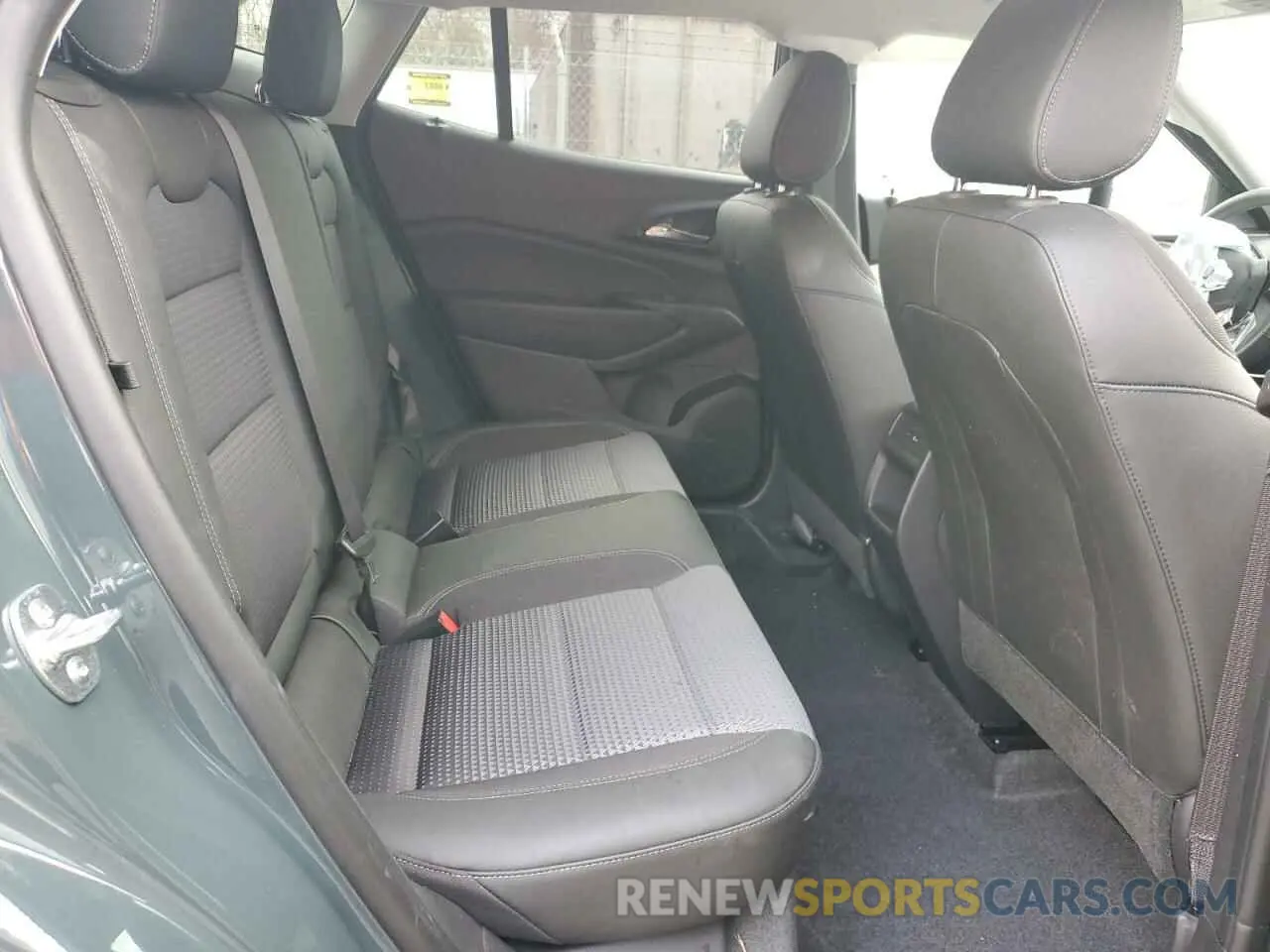 11 Photograph of a damaged car KL77LHEP2SC147073 CHEVROLET TRAX 2025