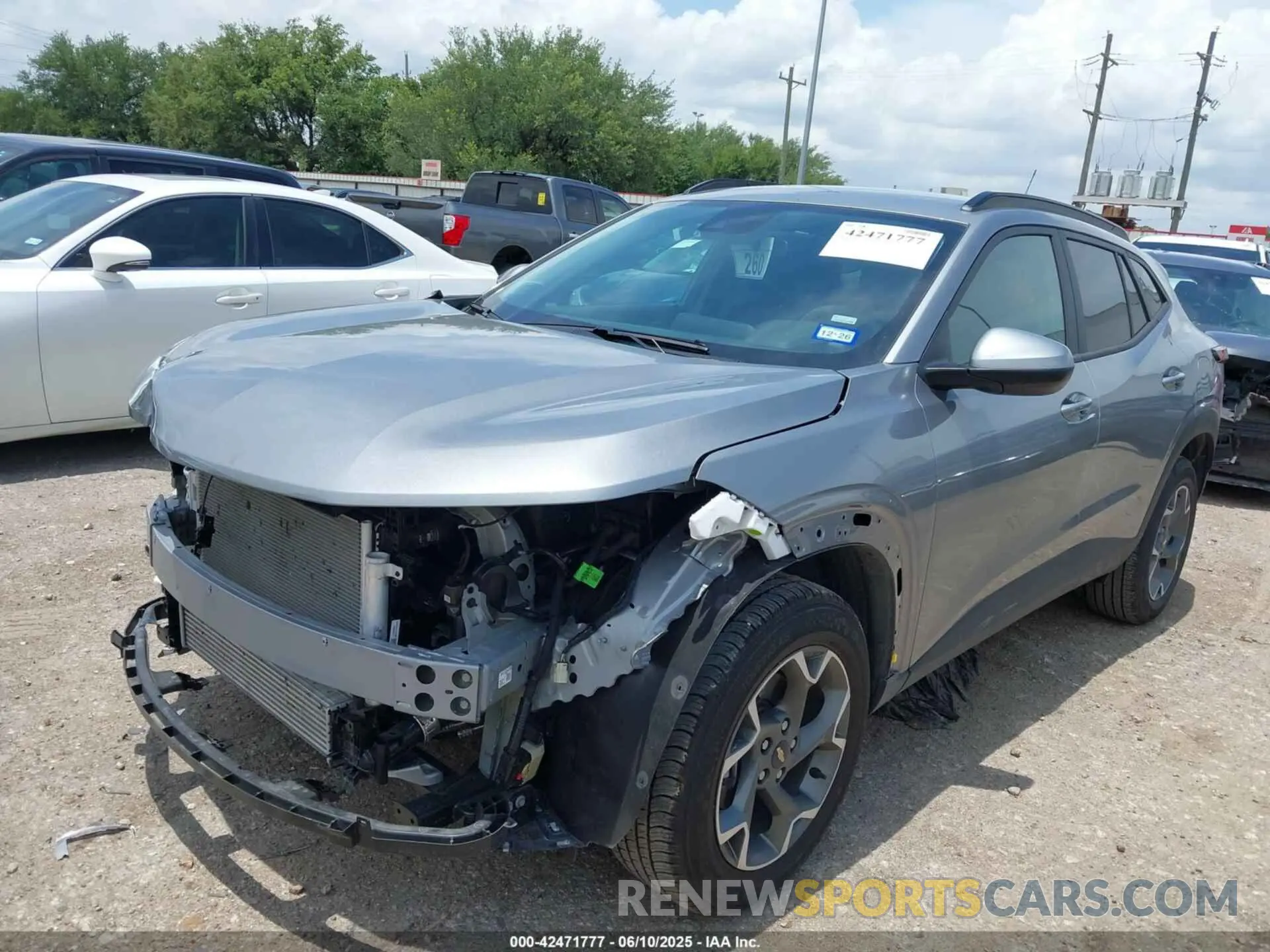 2 Photograph of a damaged car KL77LHEP2SC172779 CHEVROLET TRAX 2025