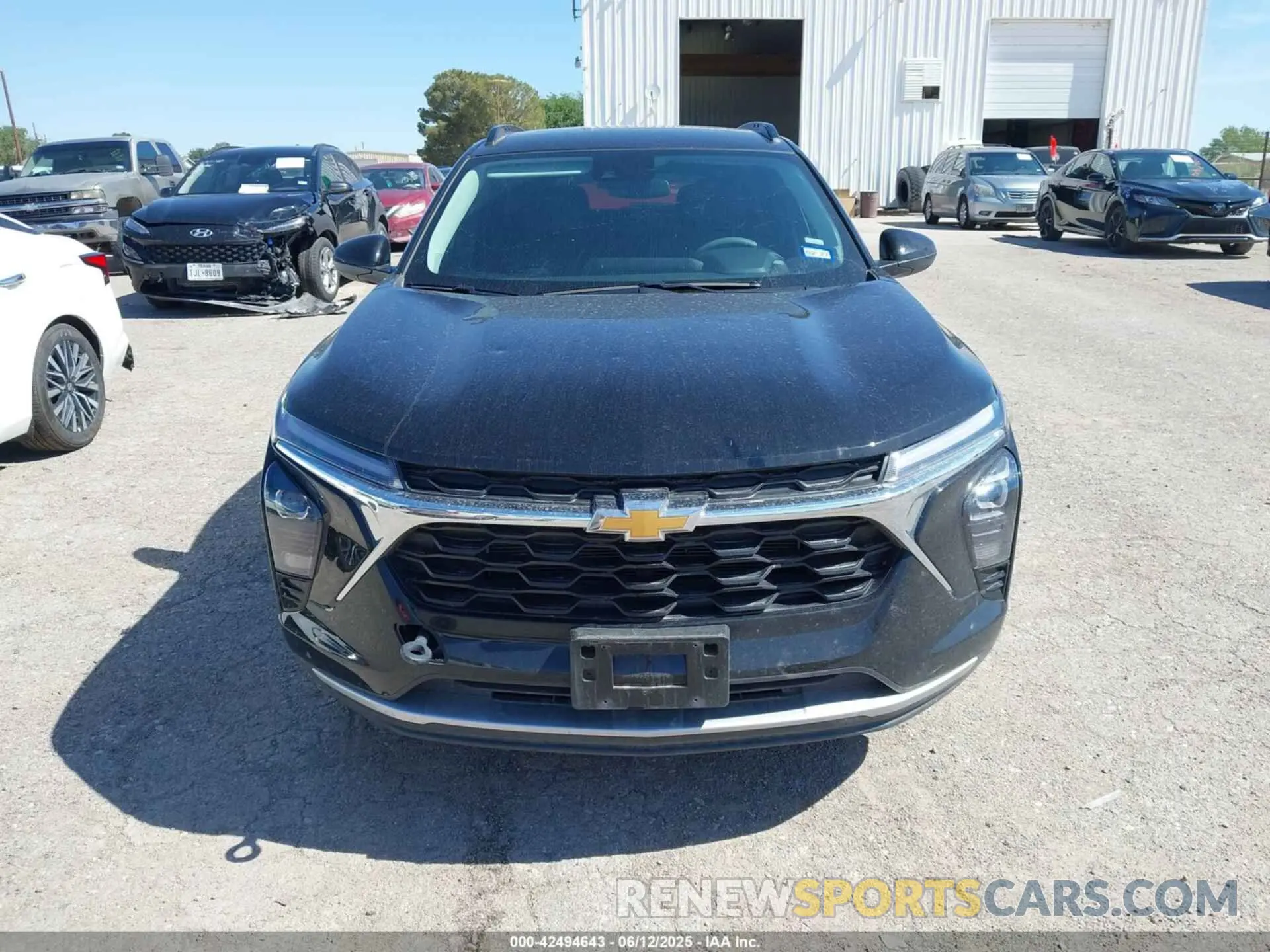 12 Photograph of a damaged car KL77LHEP2SC213704 CHEVROLET TRAX 2025