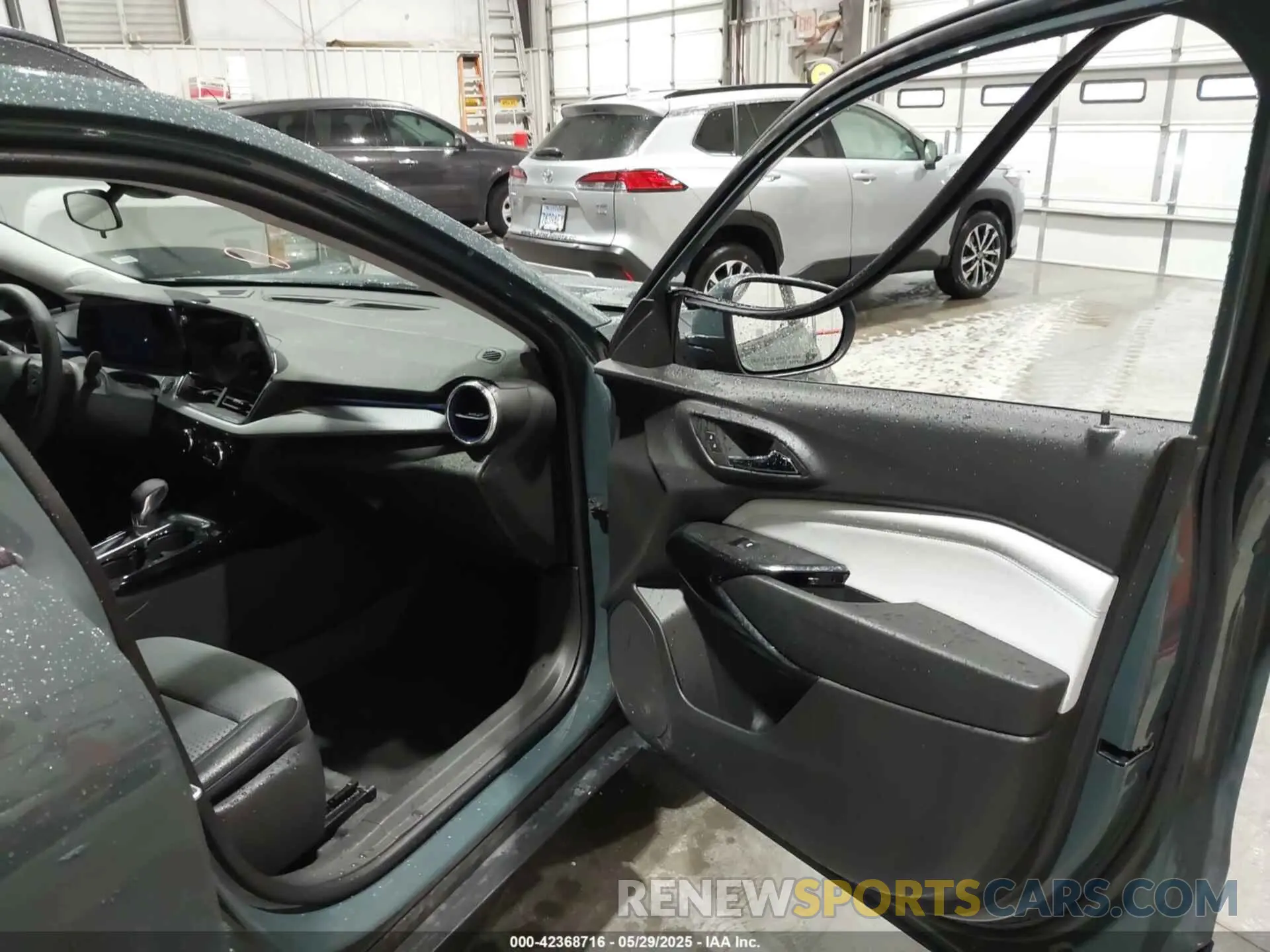 5 Photograph of a damaged car KL77LHEP2SC221818 CHEVROLET TRAX 2025