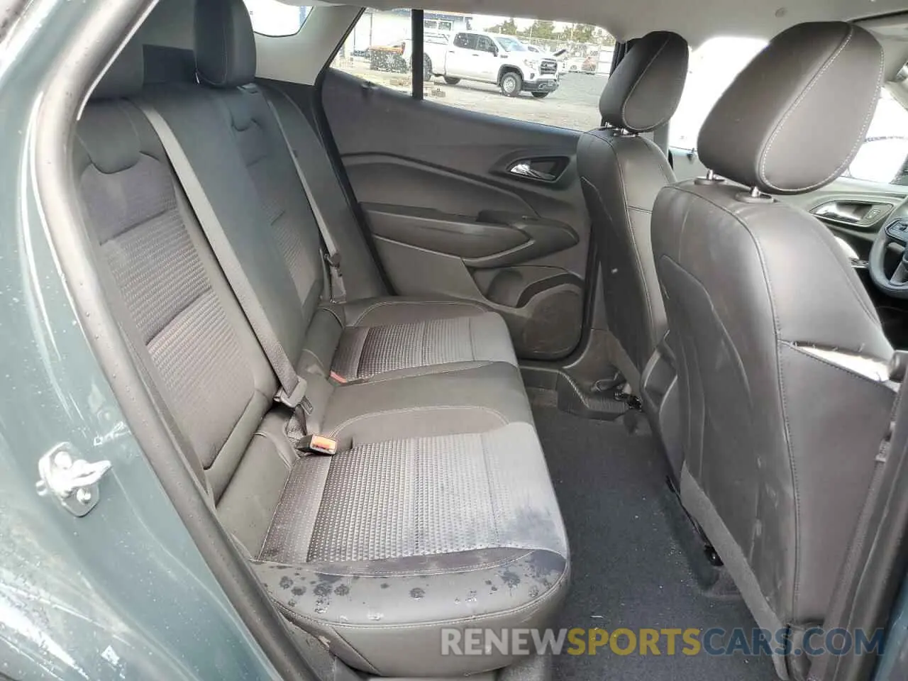 10 Photograph of a damaged car KL77LHEP2SC226968 CHEVROLET TRAX 2025