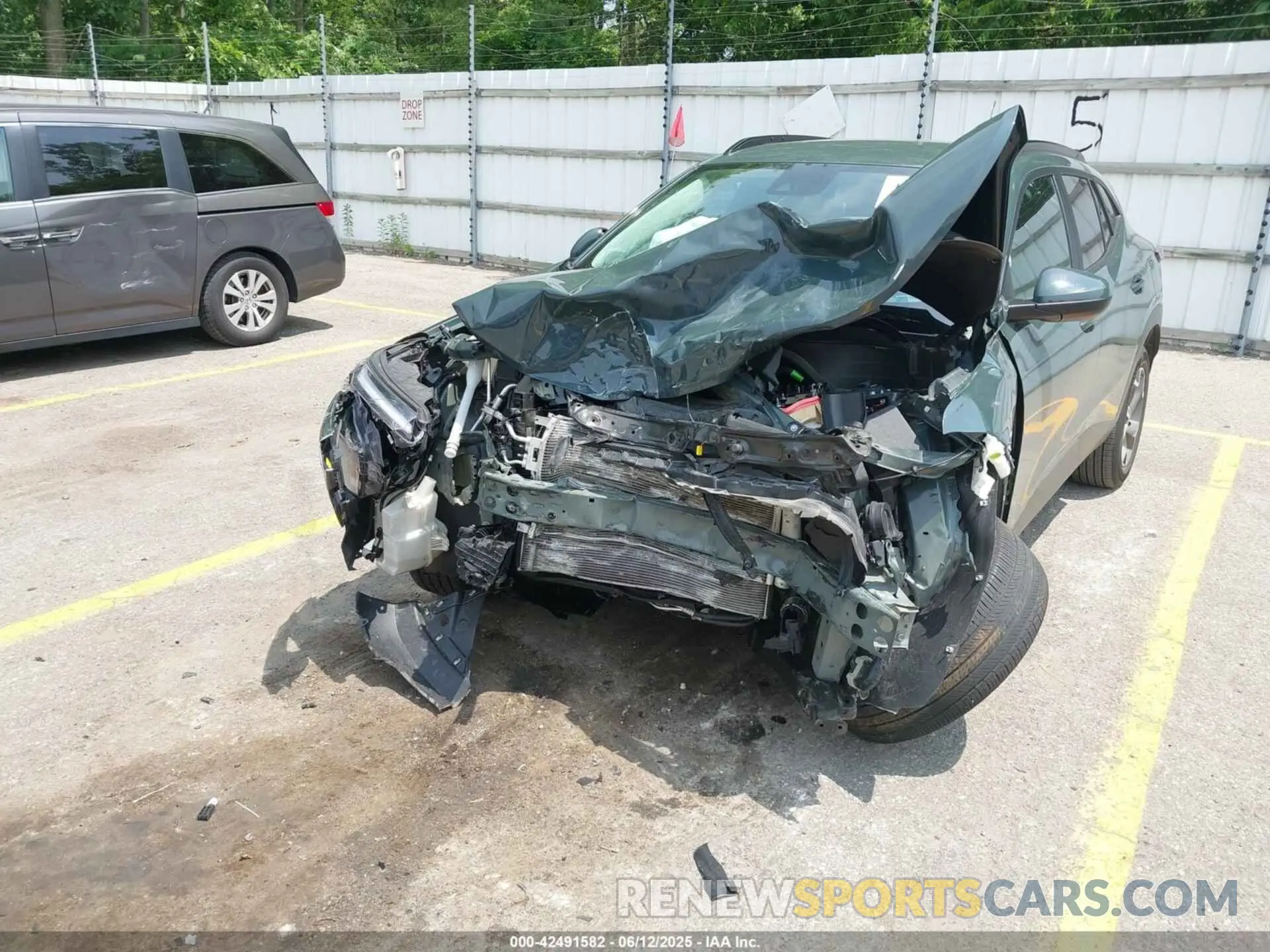 6 Photograph of a damaged car KL77LHEP3SC056815 CHEVROLET TRAX 2025