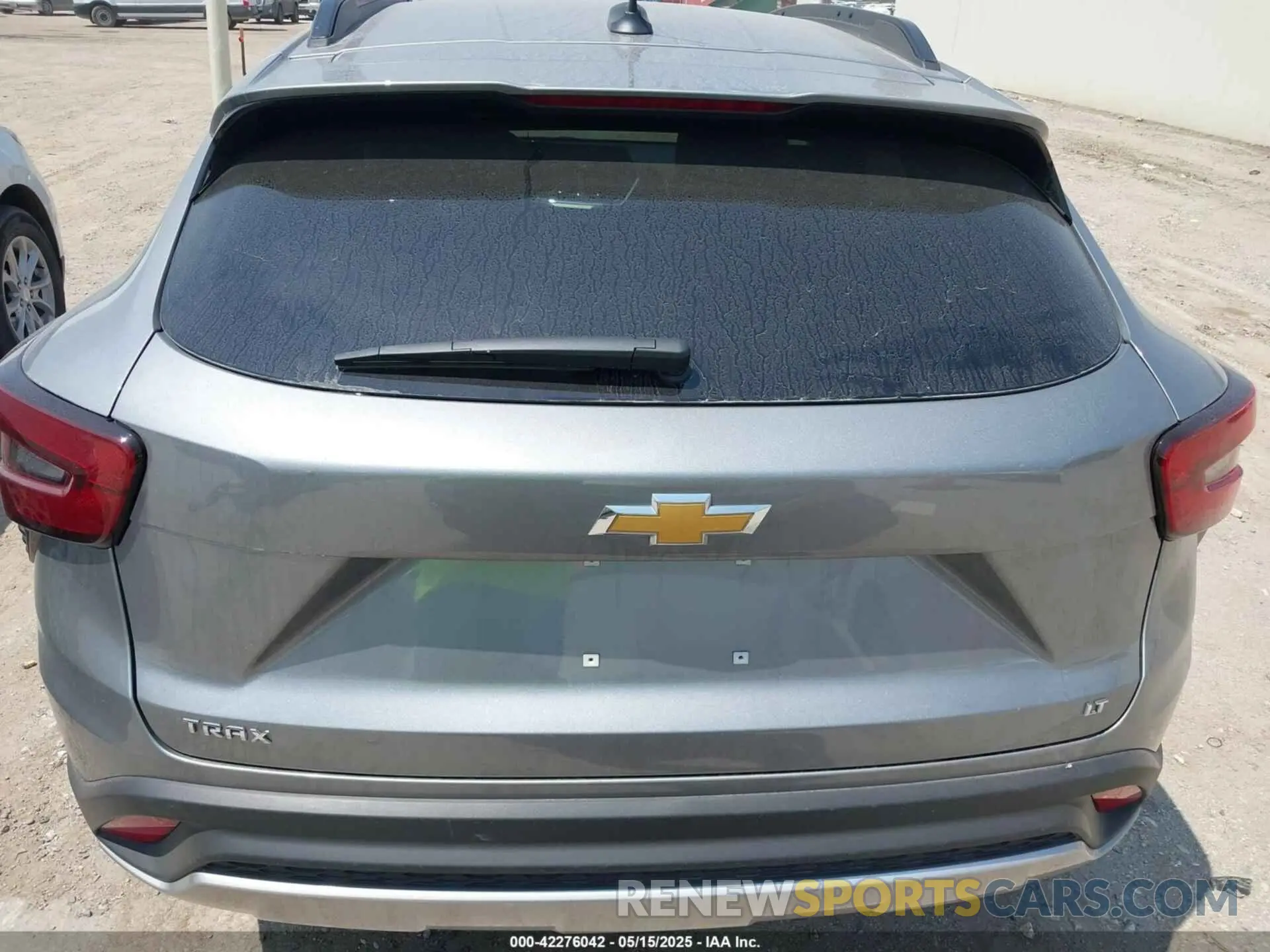 17 Photograph of a damaged car KL77LHEP3SC169602 CHEVROLET TRAX 2025