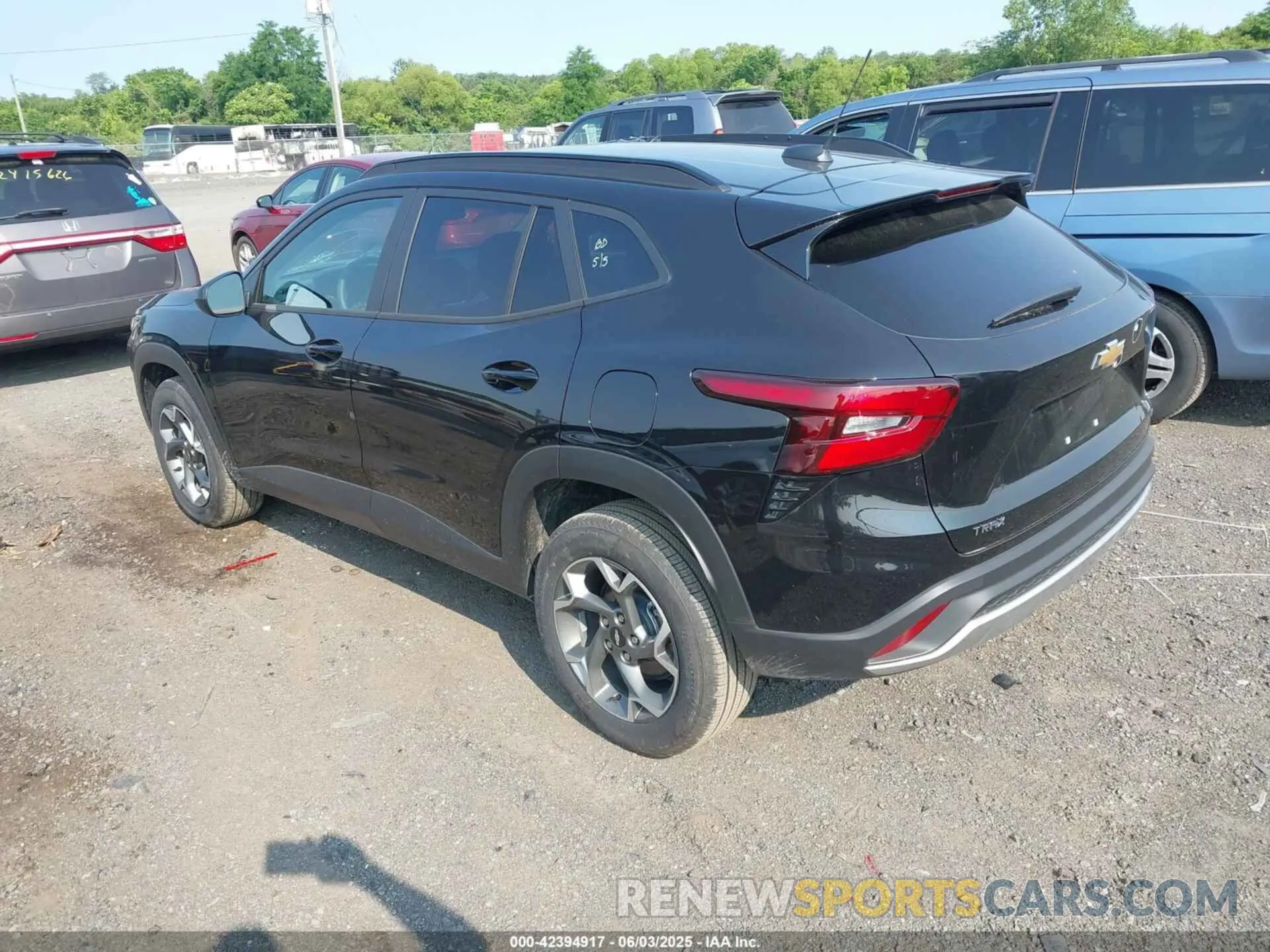 3 Photograph of a damaged car KL77LHEP3SC179577 CHEVROLET TRAX 2025