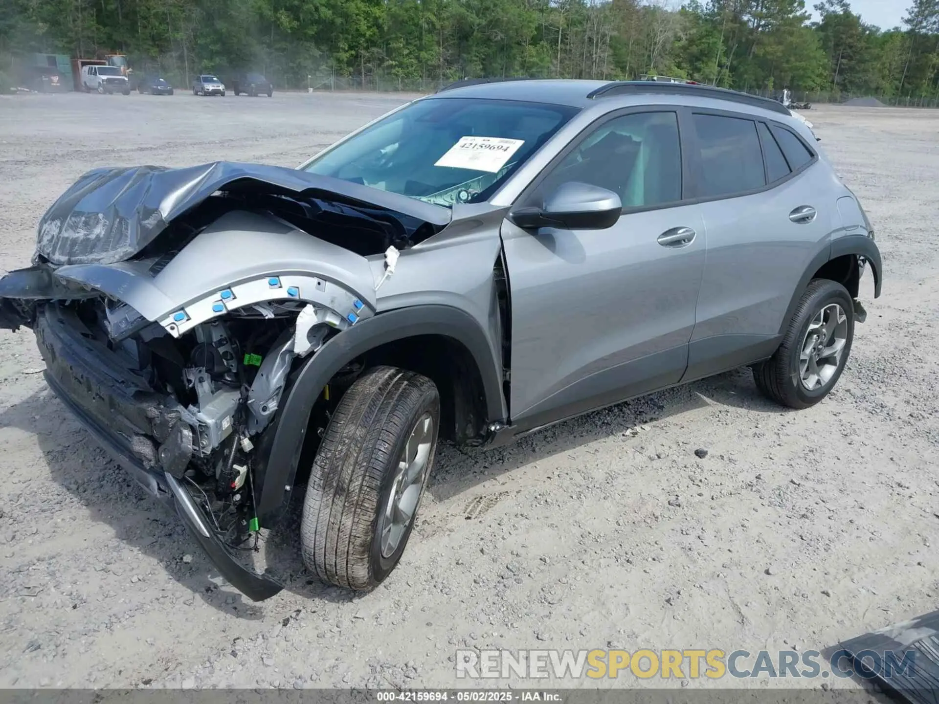 2 Photograph of a damaged car KL77LHEP3SC220497 CHEVROLET TRAX 2025