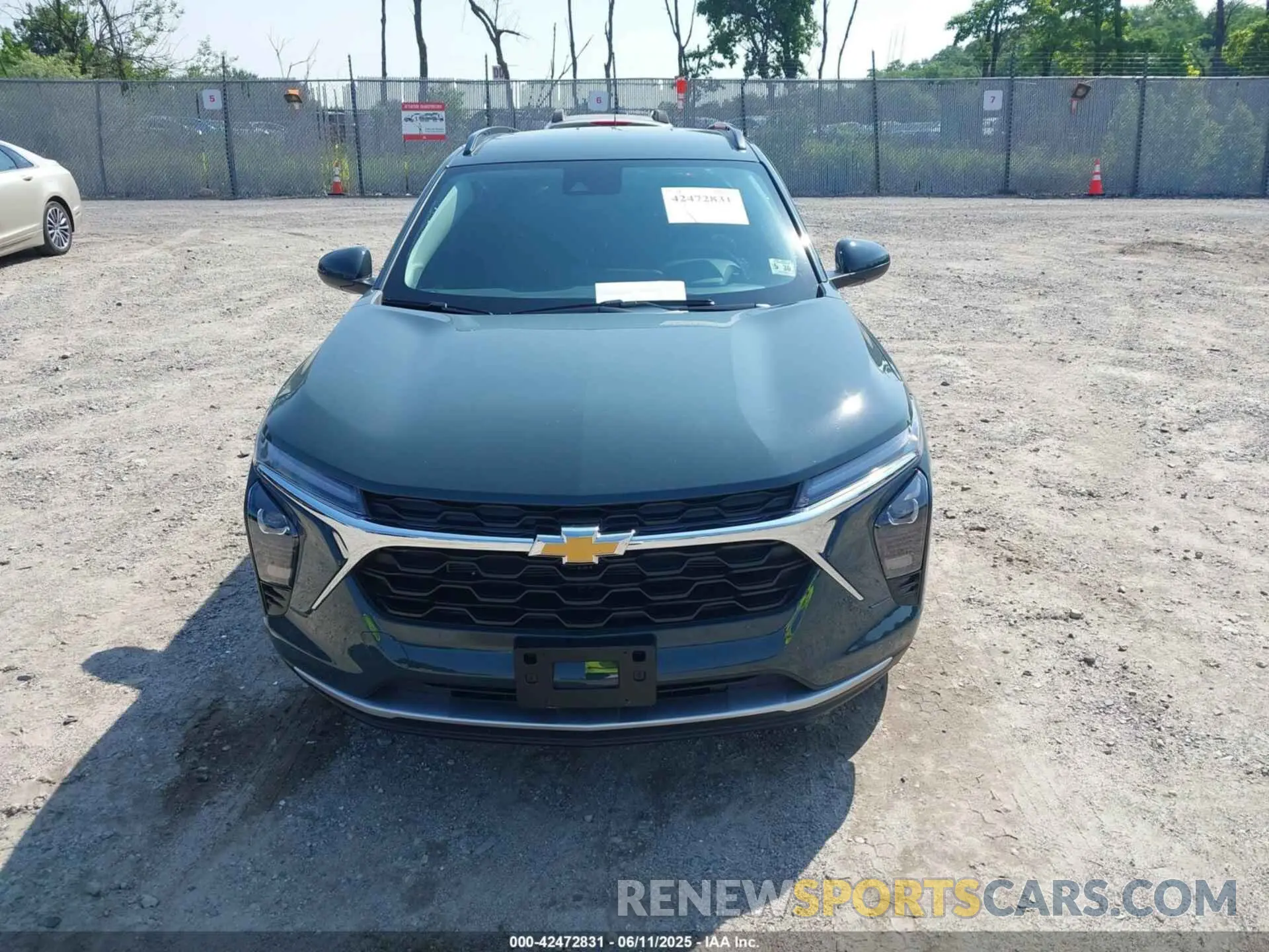 13 Photograph of a damaged car KL77LHEP3SC265083 CHEVROLET TRAX 2025