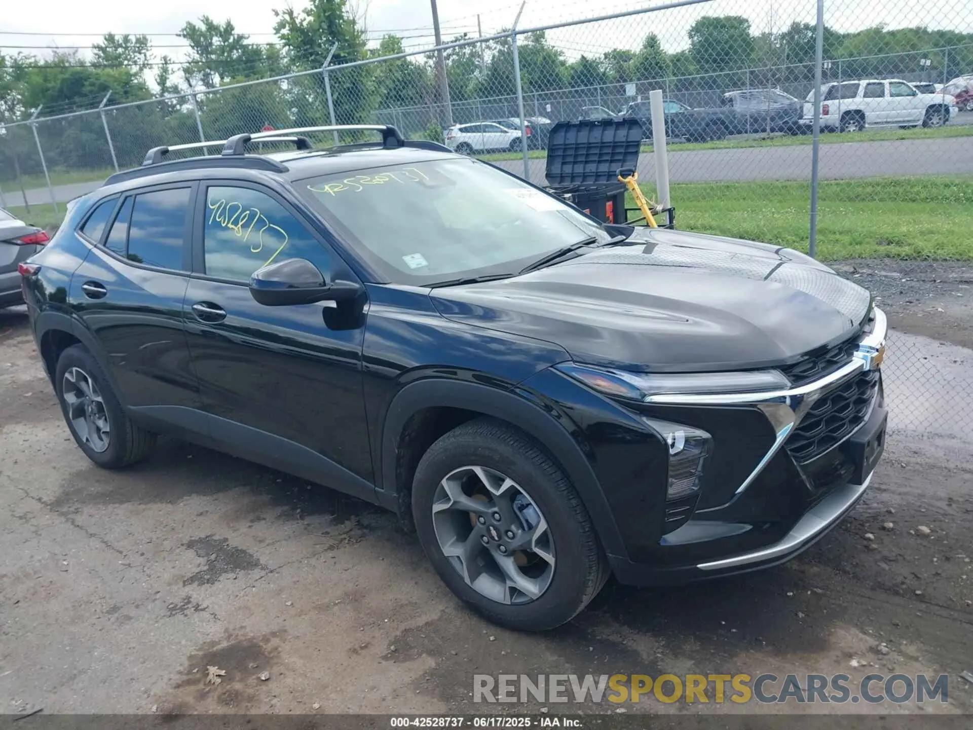 1 Photograph of a damaged car KL77LHEP4SC049470 CHEVROLET TRAX 2025
