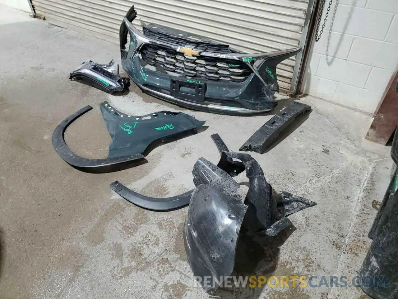 13 Photograph of a damaged car KL77LHEP4SC085059 CHEVROLET TRAX 2025