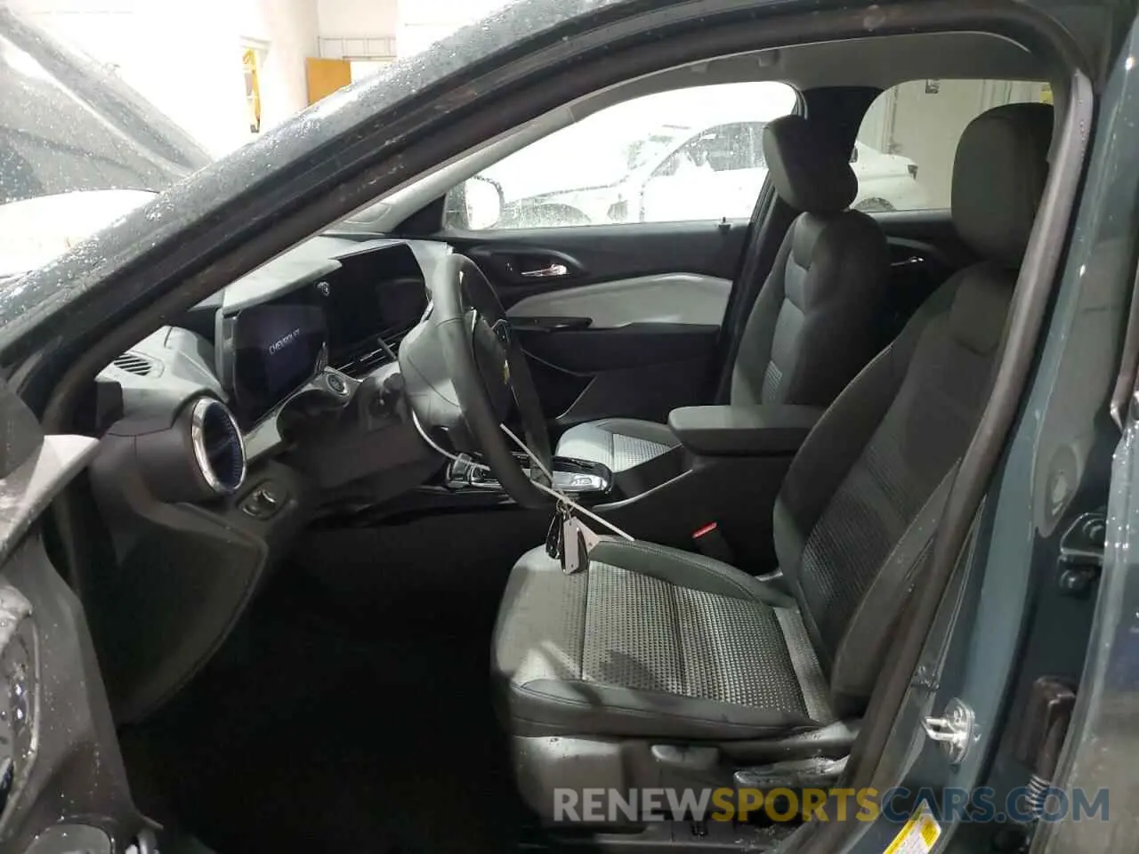 7 Photograph of a damaged car KL77LHEP4SC085059 CHEVROLET TRAX 2025