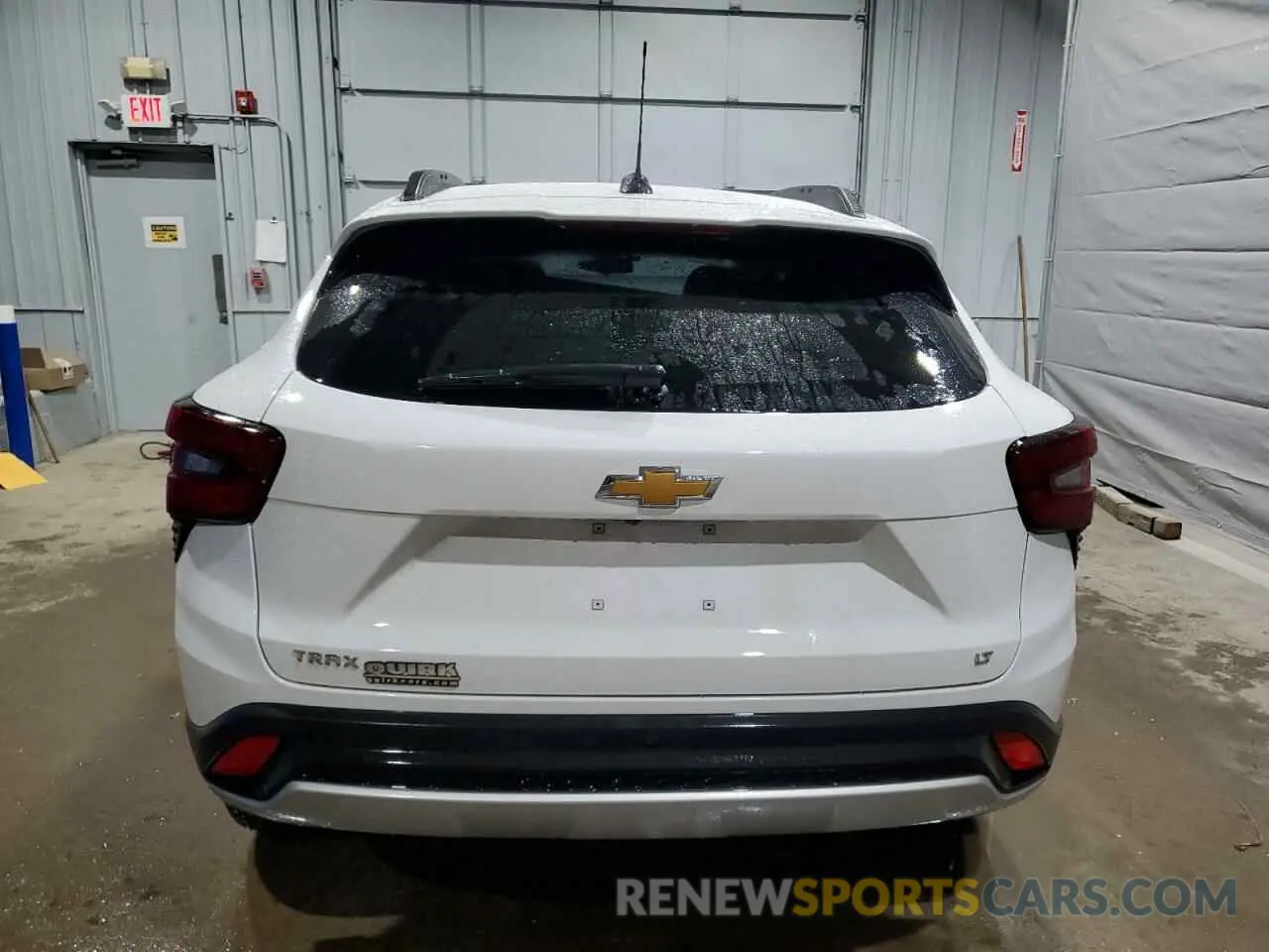6 Photograph of a damaged car KL77LHEP4SC141064 CHEVROLET TRAX 2025