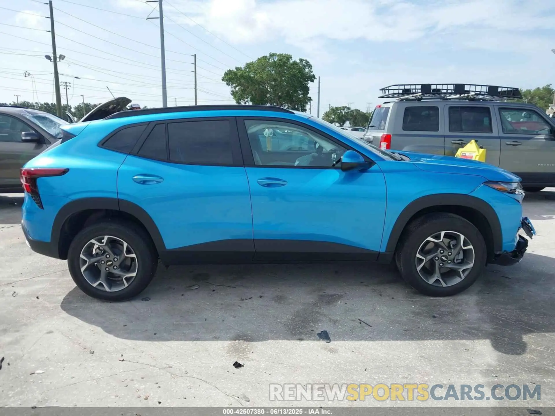 12 Photograph of a damaged car KL77LHEP4SC203207 CHEVROLET TRAX 2025