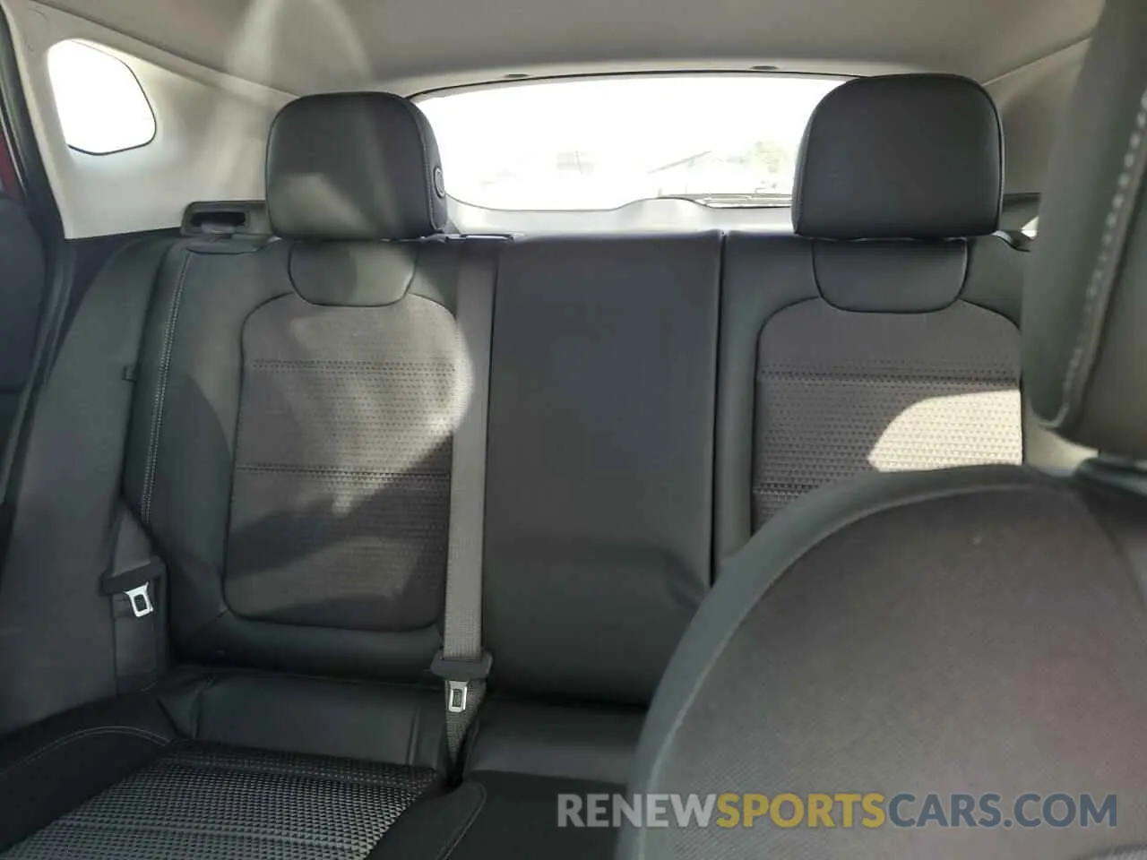10 Photograph of a damaged car KL77LHEP4SC211064 CHEVROLET TRAX 2025