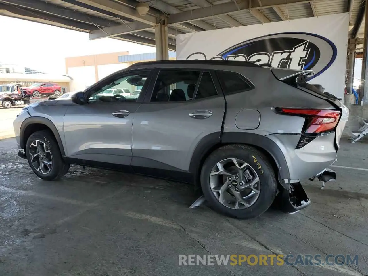 2 Photograph of a damaged car KL77LHEP4SC239561 CHEVROLET TRAX 2025
