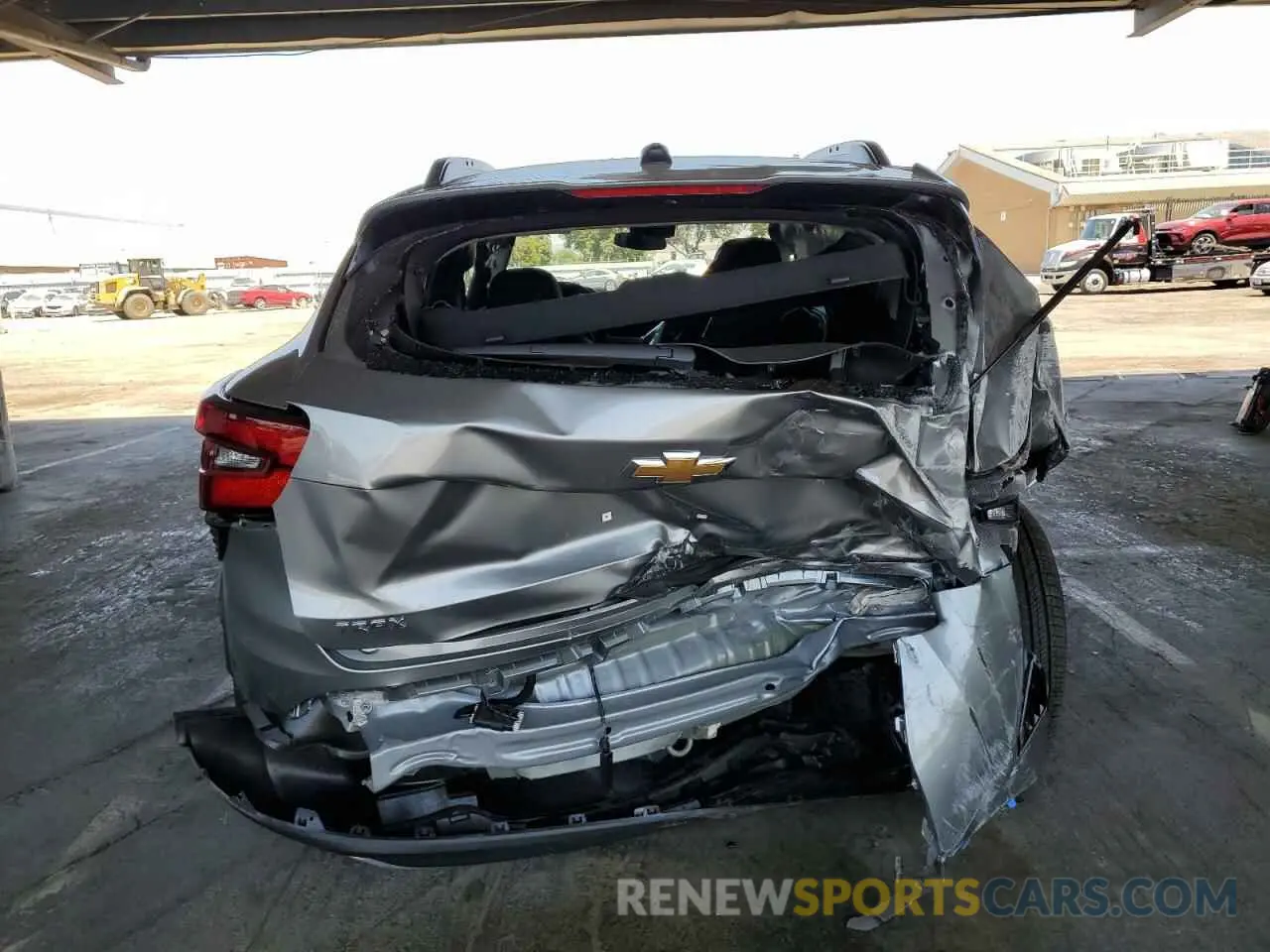 6 Photograph of a damaged car KL77LHEP4SC239561 CHEVROLET TRAX 2025