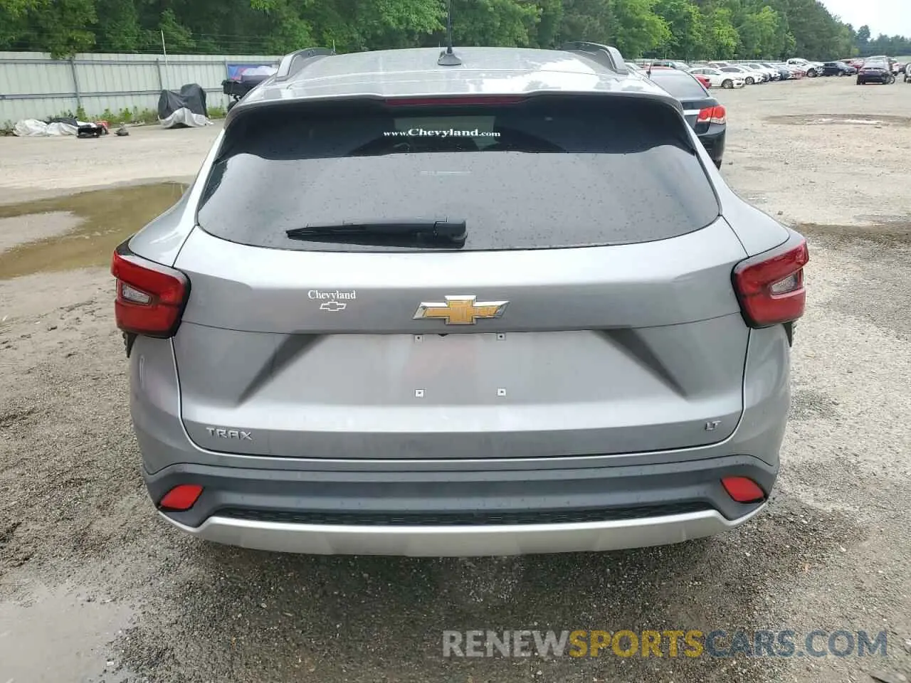 6 Photograph of a damaged car KL77LHEP5SC041720 CHEVROLET TRAX 2025