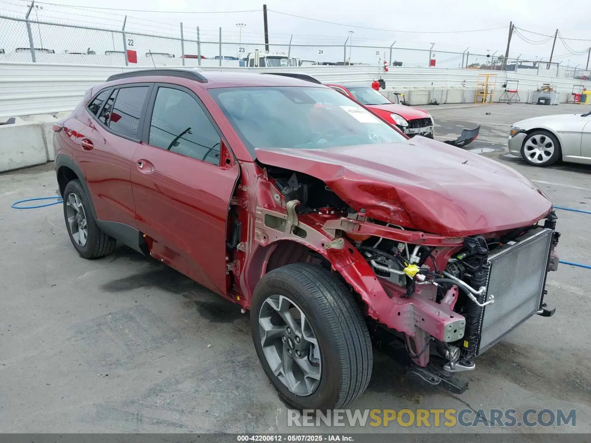 1 Photograph of a damaged car KL77LHEP5SC041975 CHEVROLET TRAX 2025