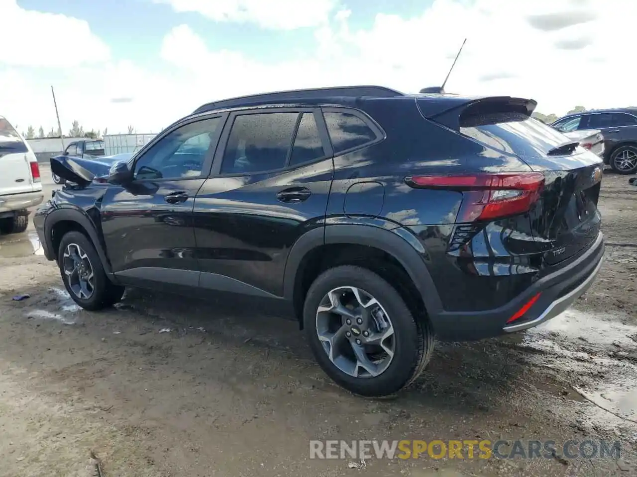 2 Photograph of a damaged car KL77LHEP5SC073678 CHEVROLET TRAX 2025