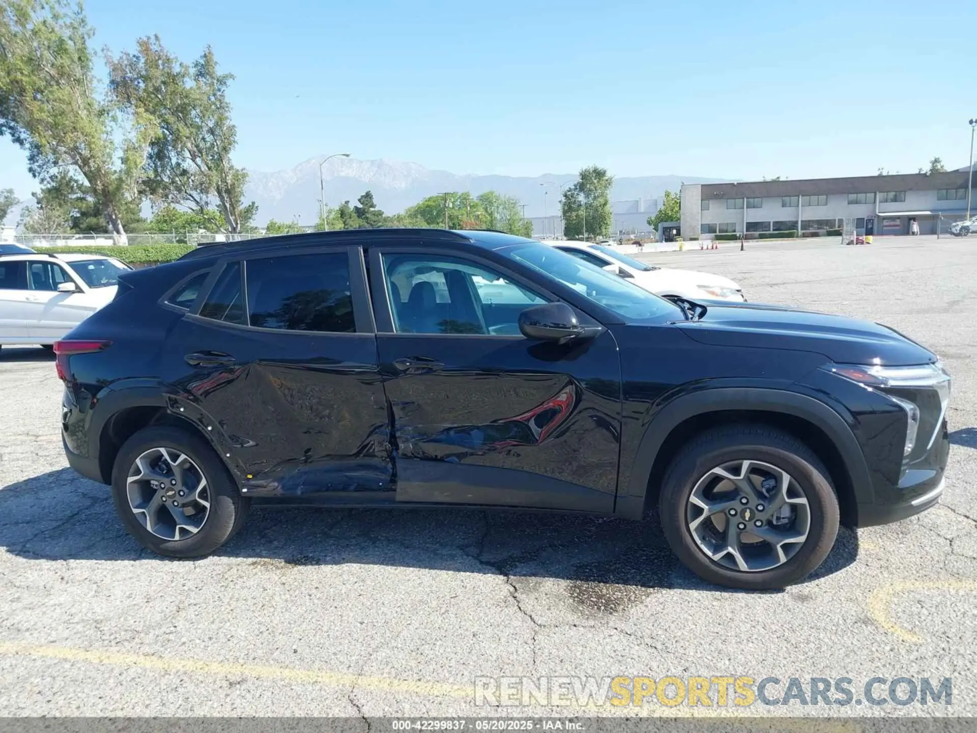 13 Photograph of a damaged car KL77LHEP5SC085846 CHEVROLET TRAX 2025
