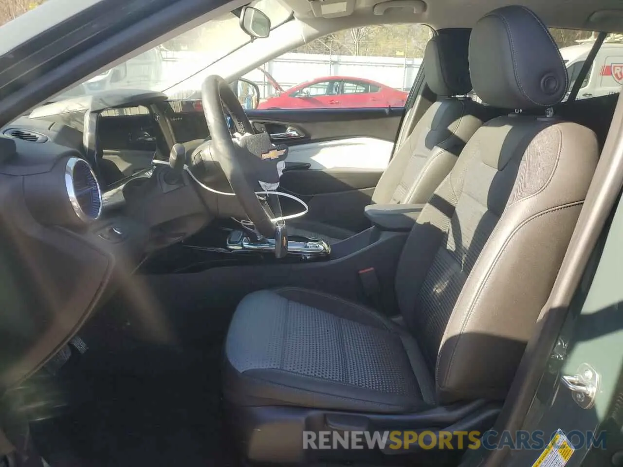 7 Photograph of a damaged car KL77LHEP5SC089251 CHEVROLET TRAX 2025