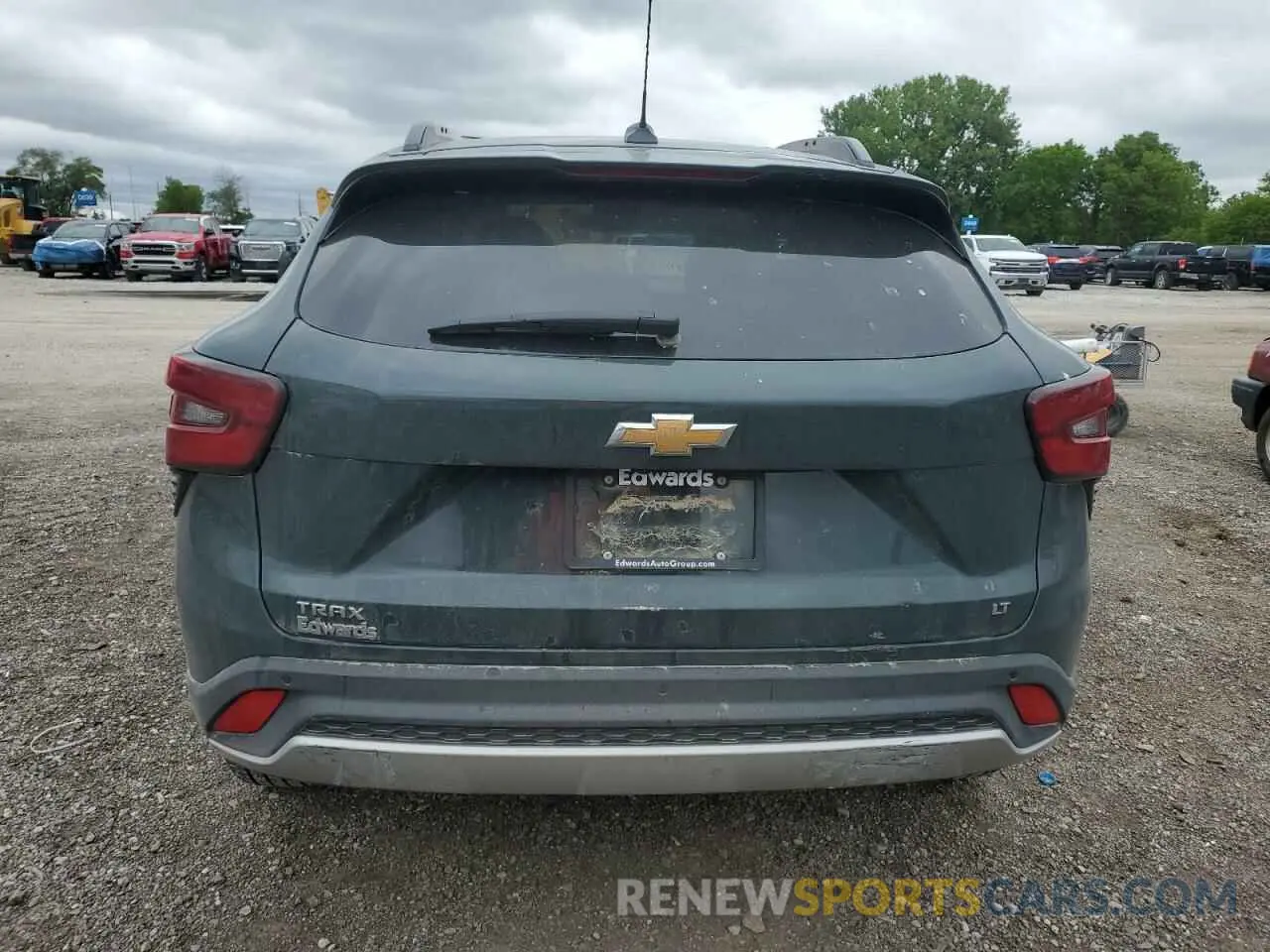 6 Photograph of a damaged car KL77LHEP5SC171870 CHEVROLET TRAX 2025