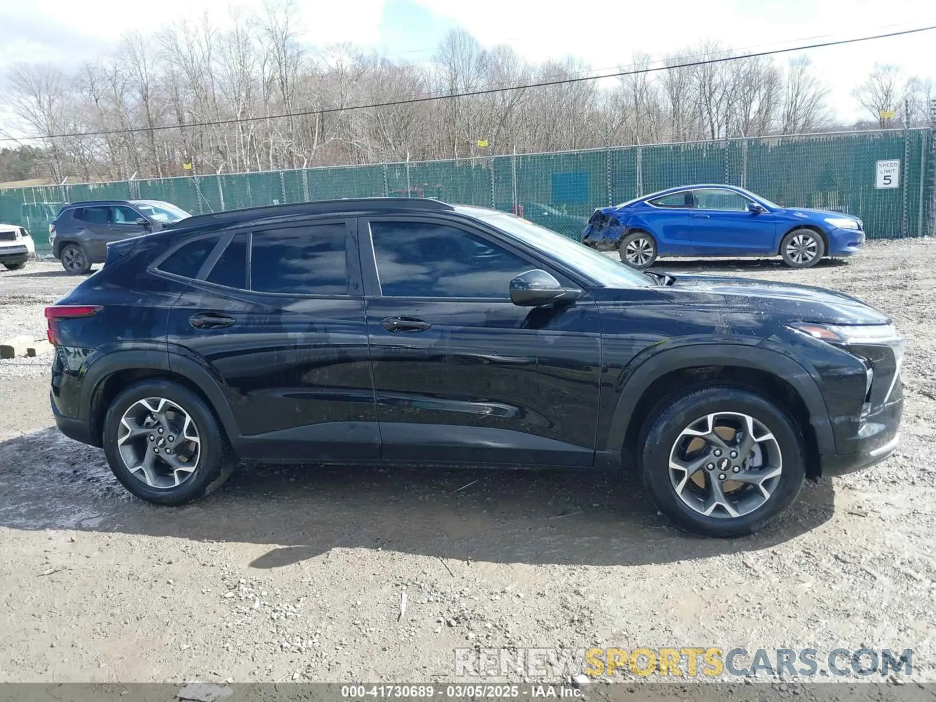 13 Photograph of a damaged car KL77LHEP6SC016096 CHEVROLET TRAX 2025