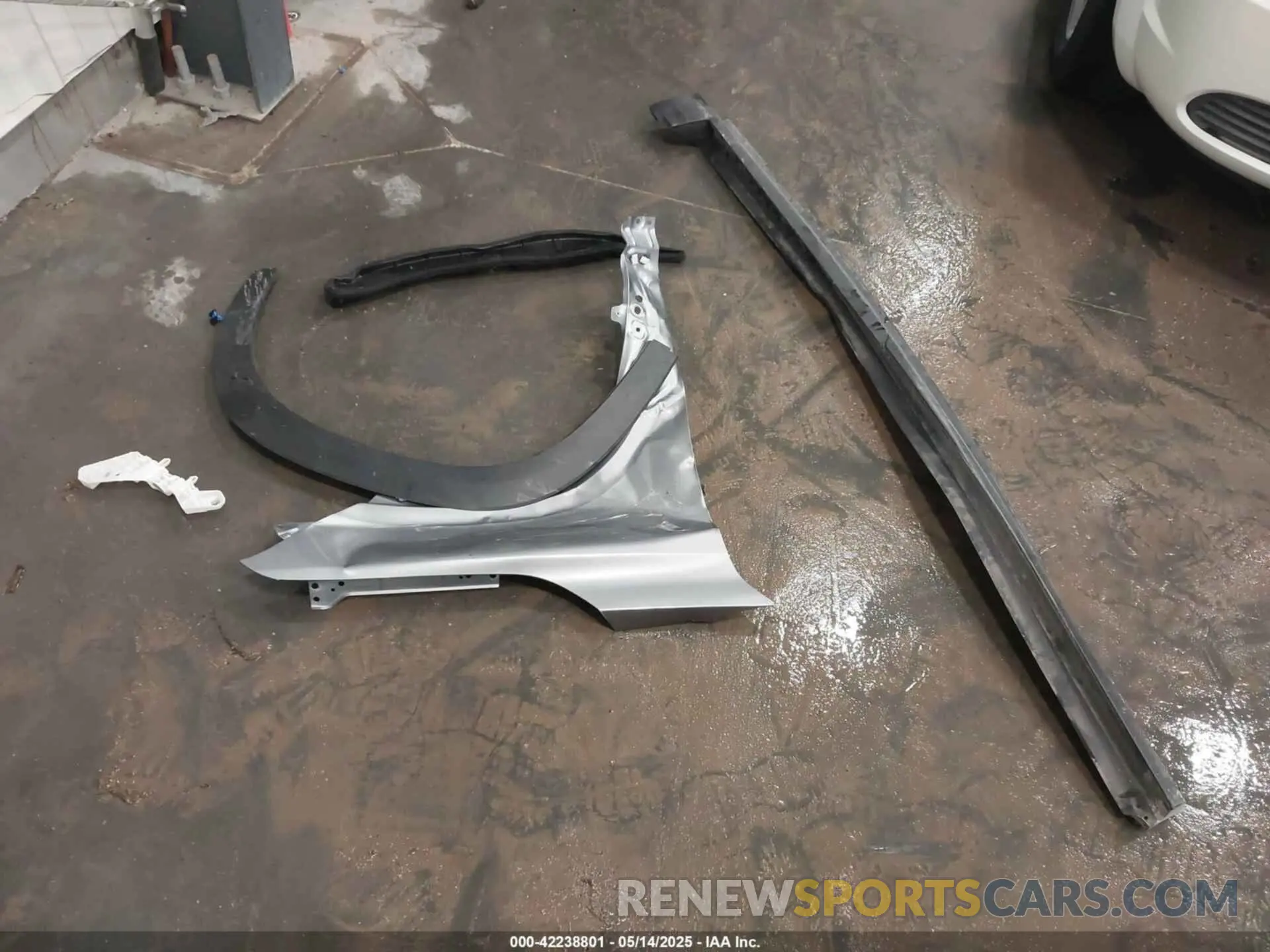 12 Photograph of a damaged car KL77LHEP6SC035103 CHEVROLET TRAX 2025