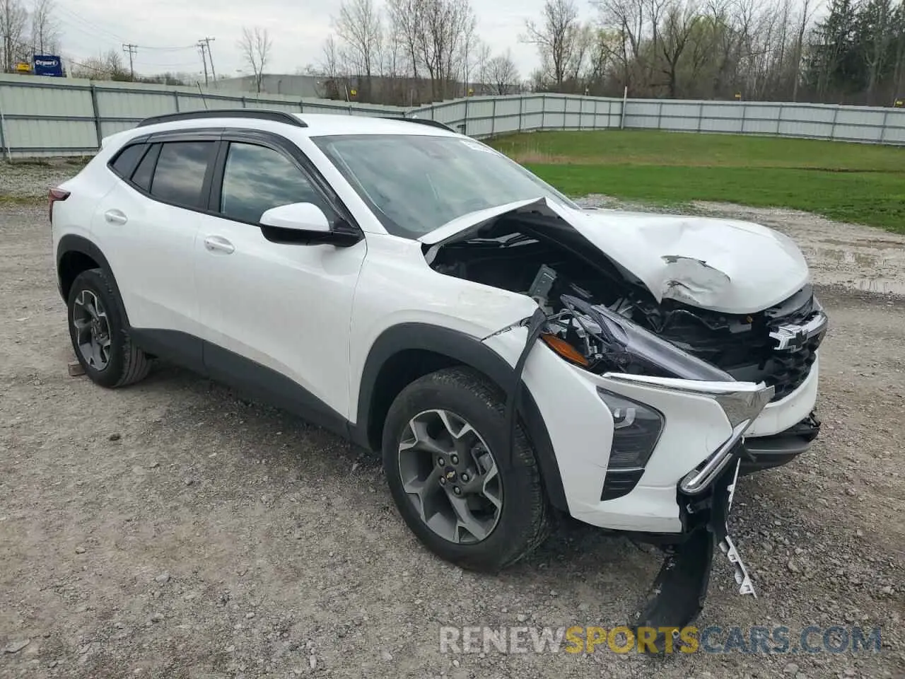 4 Photograph of a damaged car KL77LHEP6SC062835 CHEVROLET TRAX 2025