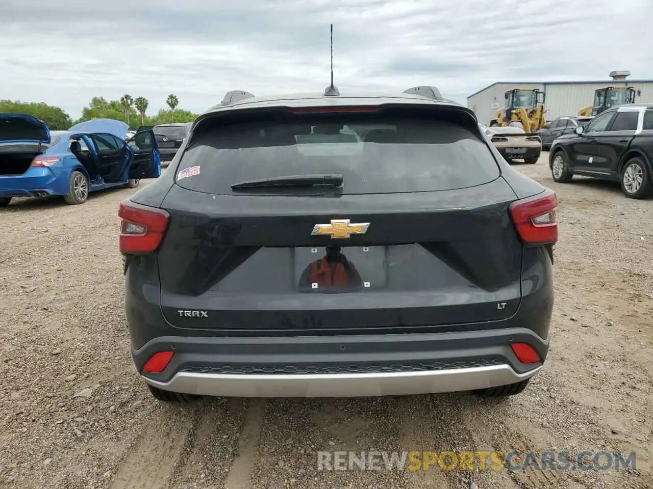 6 Photograph of a damaged car KL77LHEP6SC072782 CHEVROLET TRAX 2025