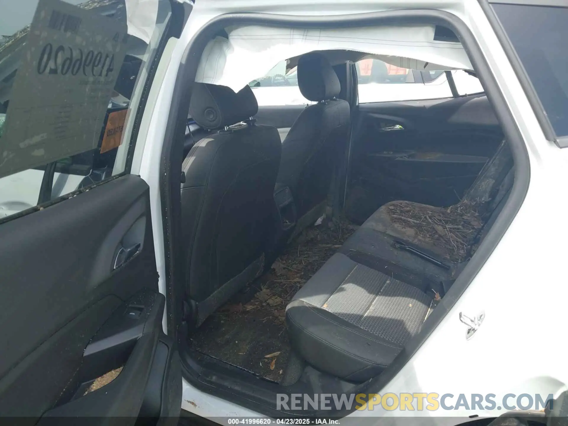 8 Photograph of a damaged car KL77LHEP6SC081711 CHEVROLET TRAX 2025