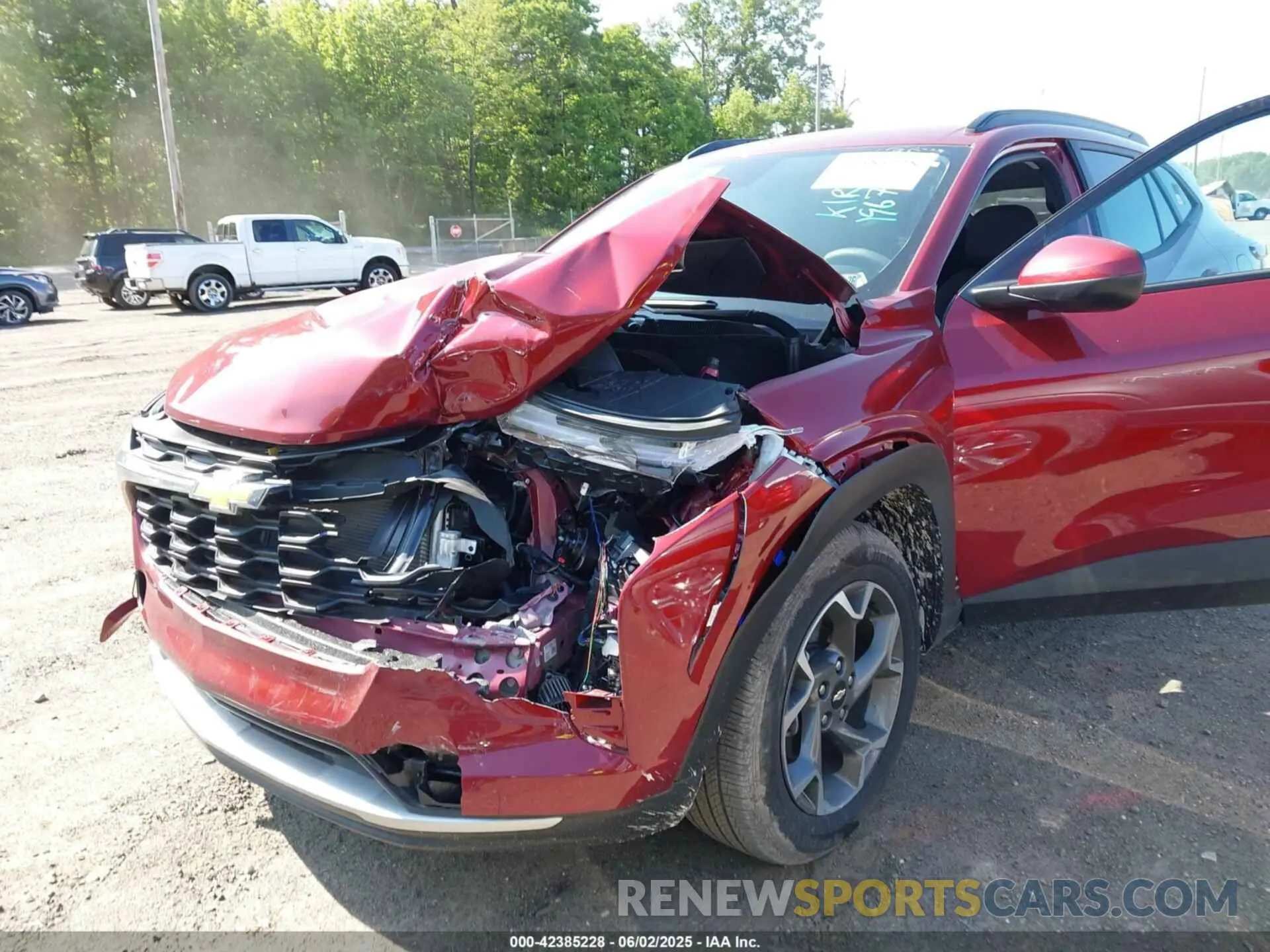 6 Photograph of a damaged car KL77LHEP6SC173577 CHEVROLET TRAX 2025