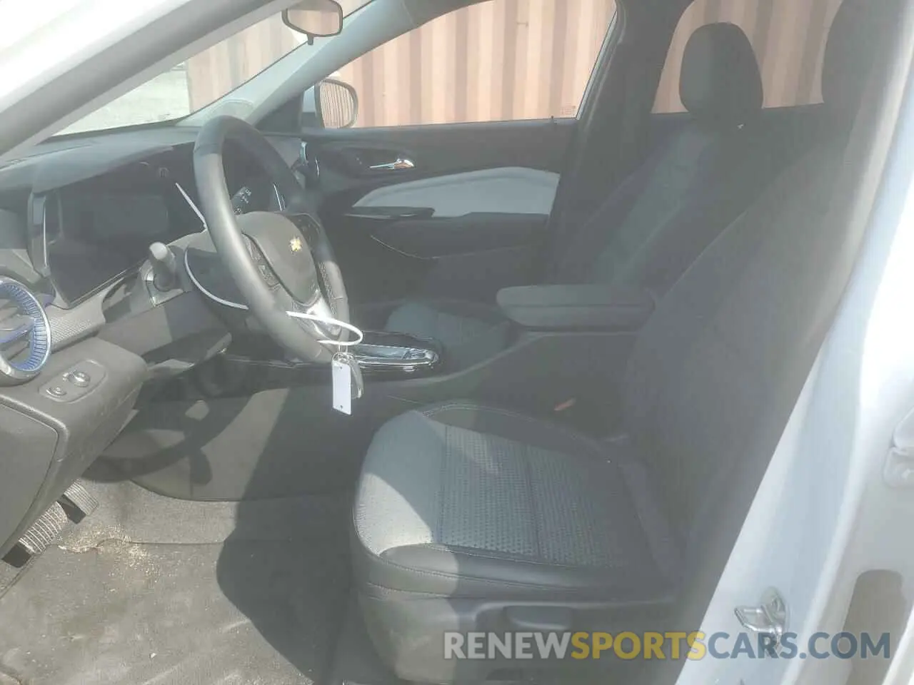 7 Photograph of a damaged car KL77LHEP7SC047096 CHEVROLET TRAX 2025