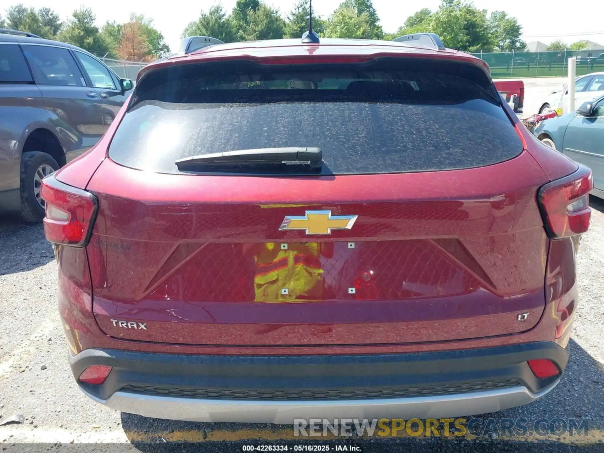 16 Photograph of a damaged car KL77LHEP7SC062309 CHEVROLET TRAX 2025