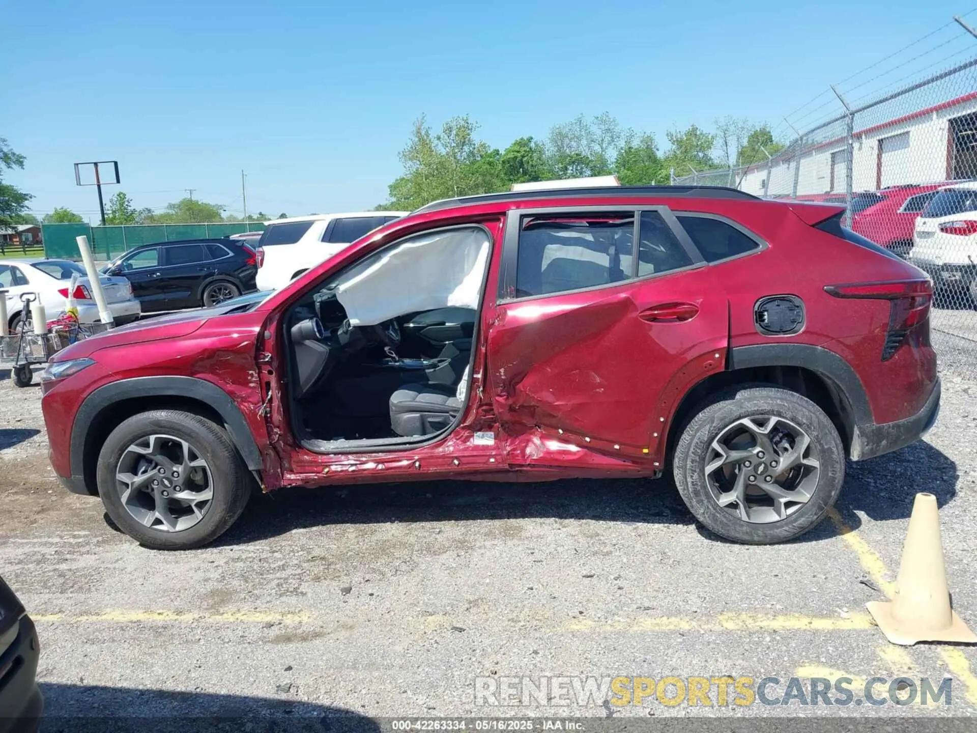 6 Photograph of a damaged car KL77LHEP7SC062309 CHEVROLET TRAX 2025
