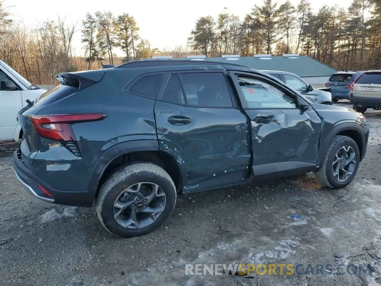 3 Photograph of a damaged car KL77LHEP7SC134691 CHEVROLET TRAX 2025